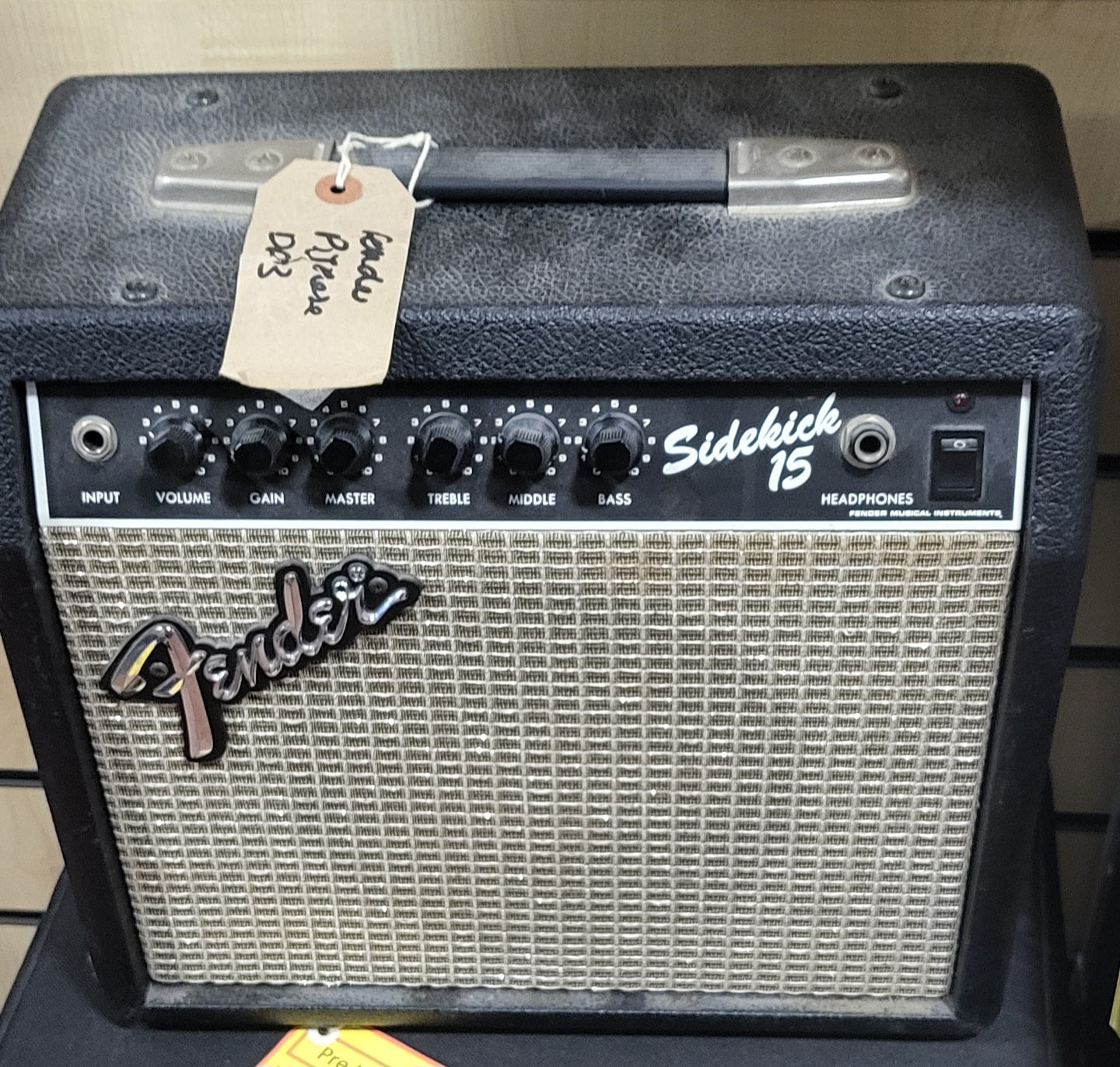 Pre loved Fender Side Kick 15 – RWB Music York