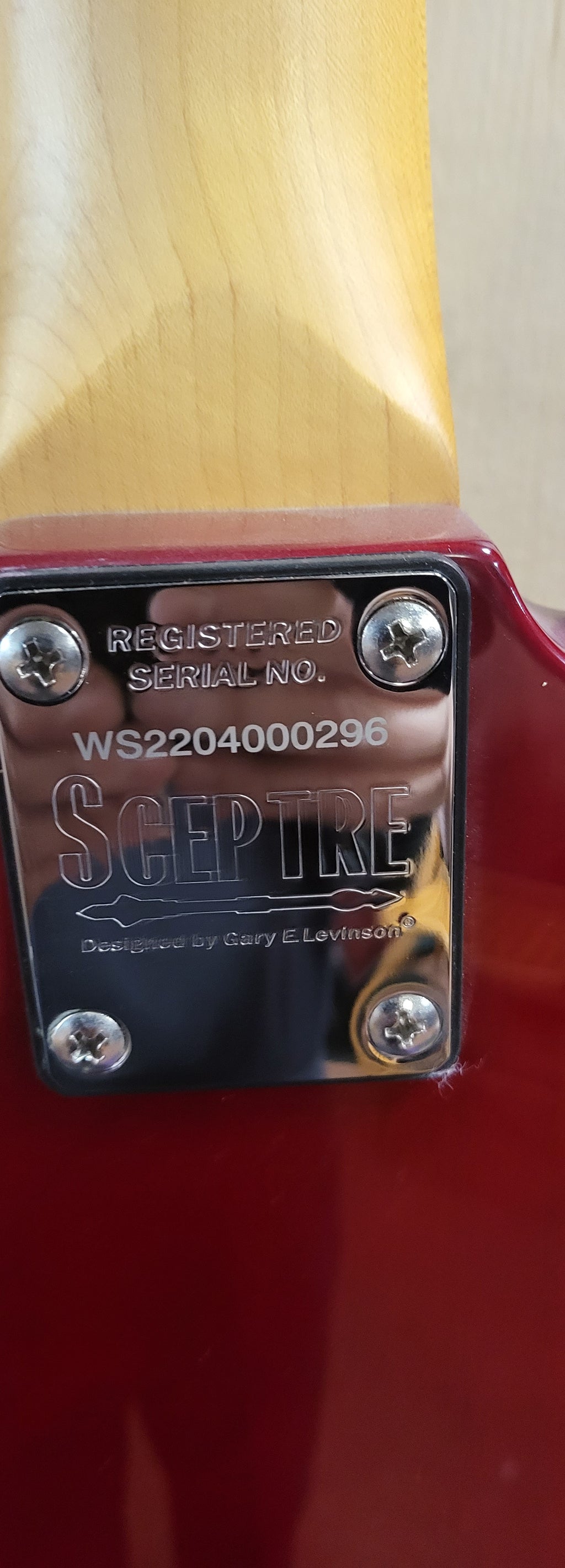 Sceptre SD2 OB-M Desoto Deluxe See Through Red