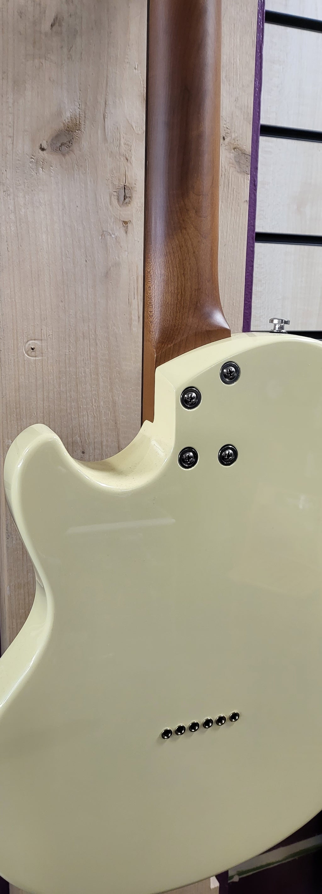 SHERGOLD PROVOCATEUR STANDARD SP12 DIRTY BLONDE (Shop worn)