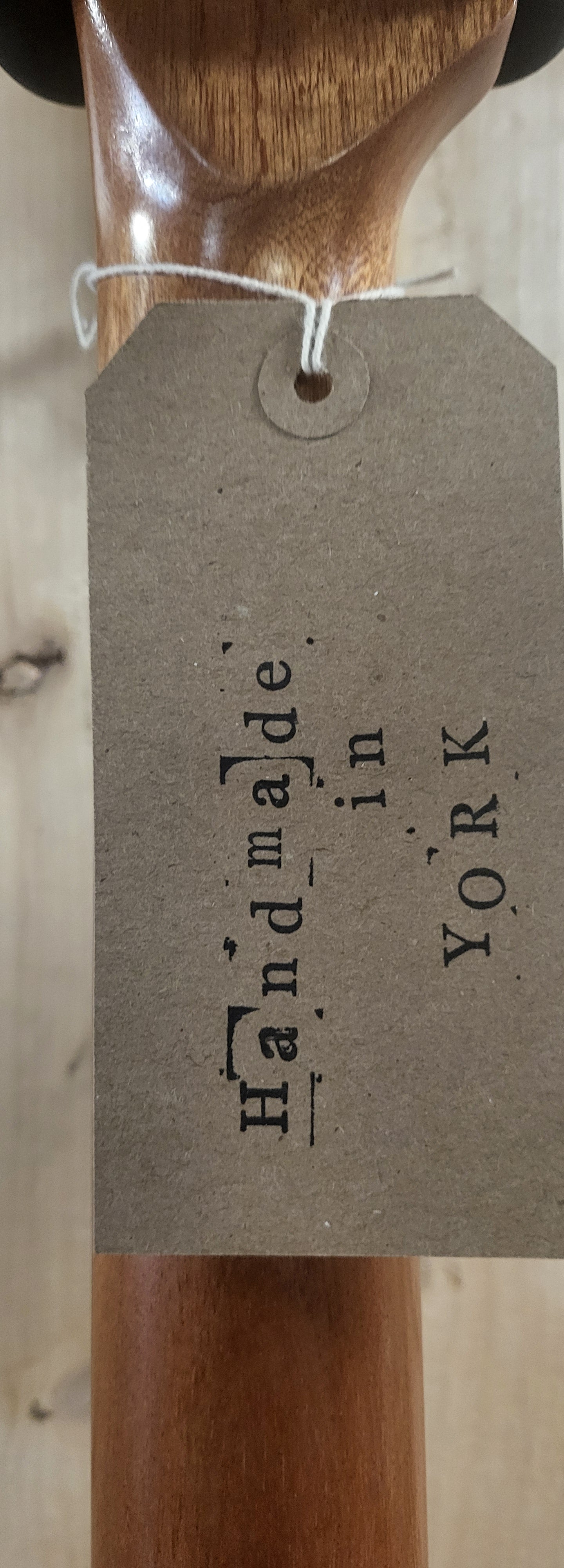 Black Cat Guitar 'Gold'