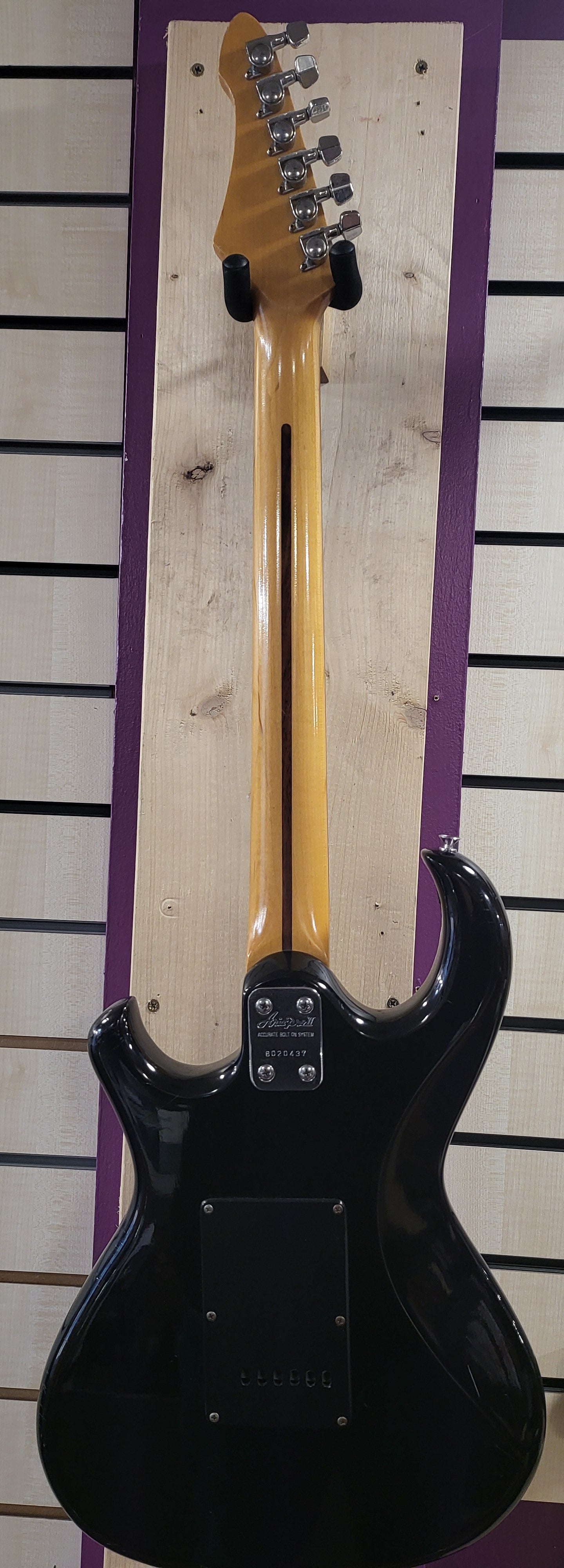 Aria pro ii. The Cat Pre Loved