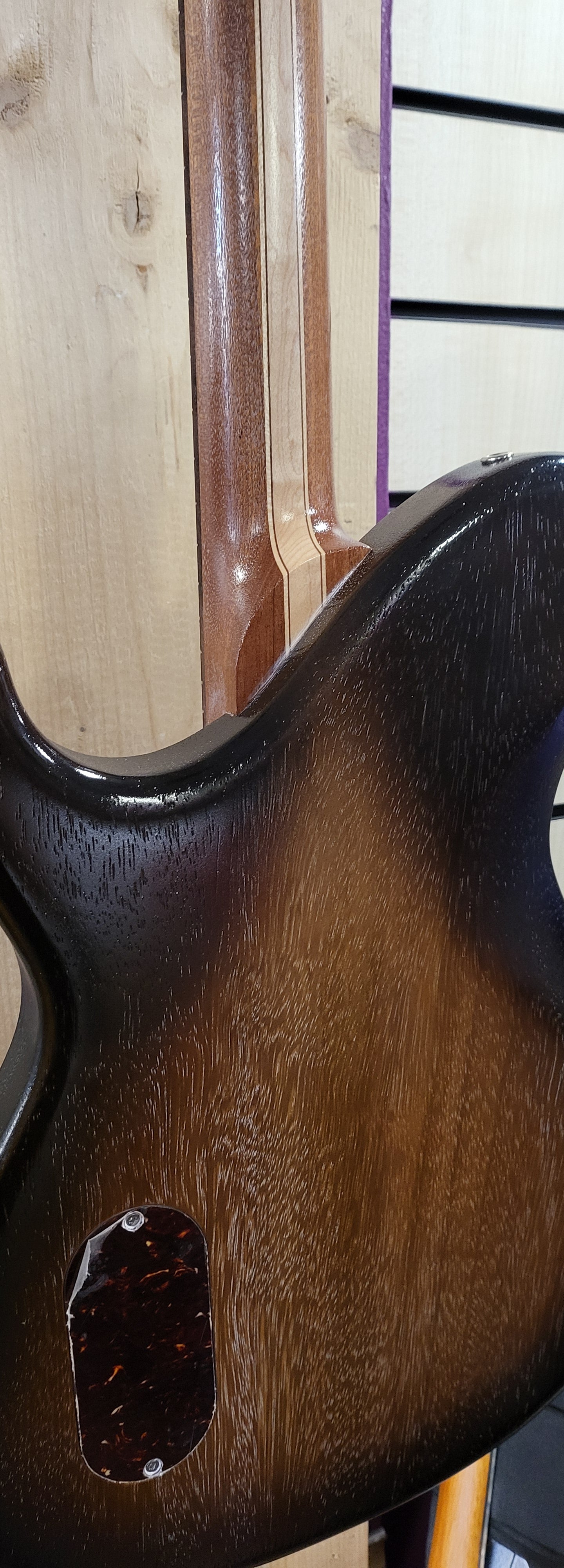 4th Avenue Guitars Graduate (Special)