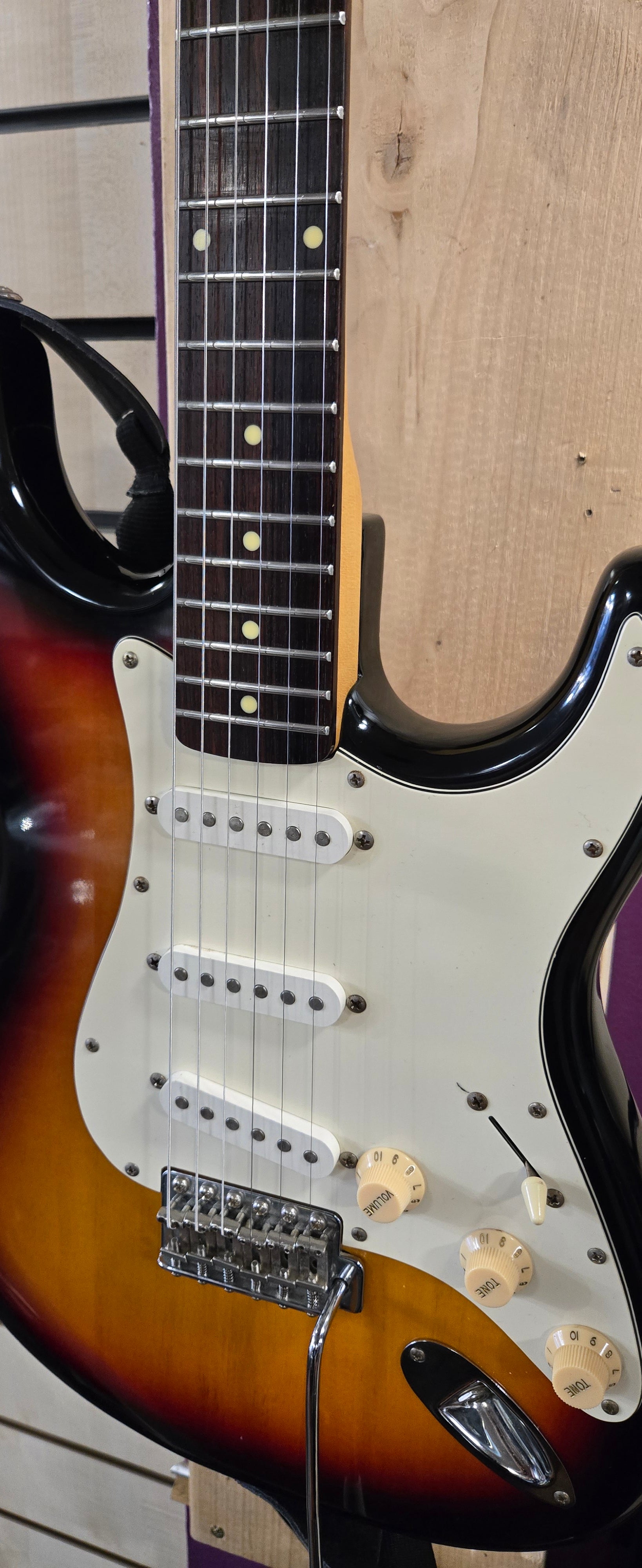 Fenix by Yong Chang Pre Loved