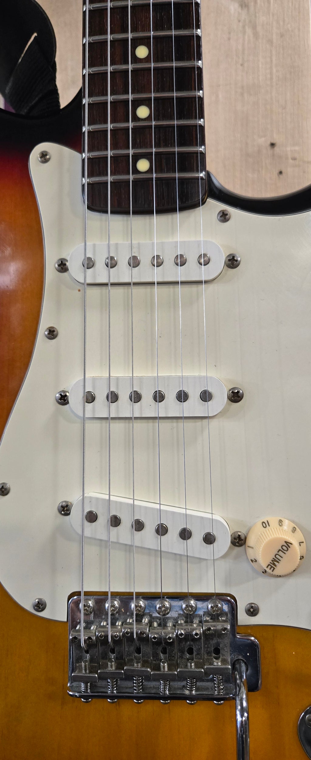 Fenix by Yong Chang Pre Loved