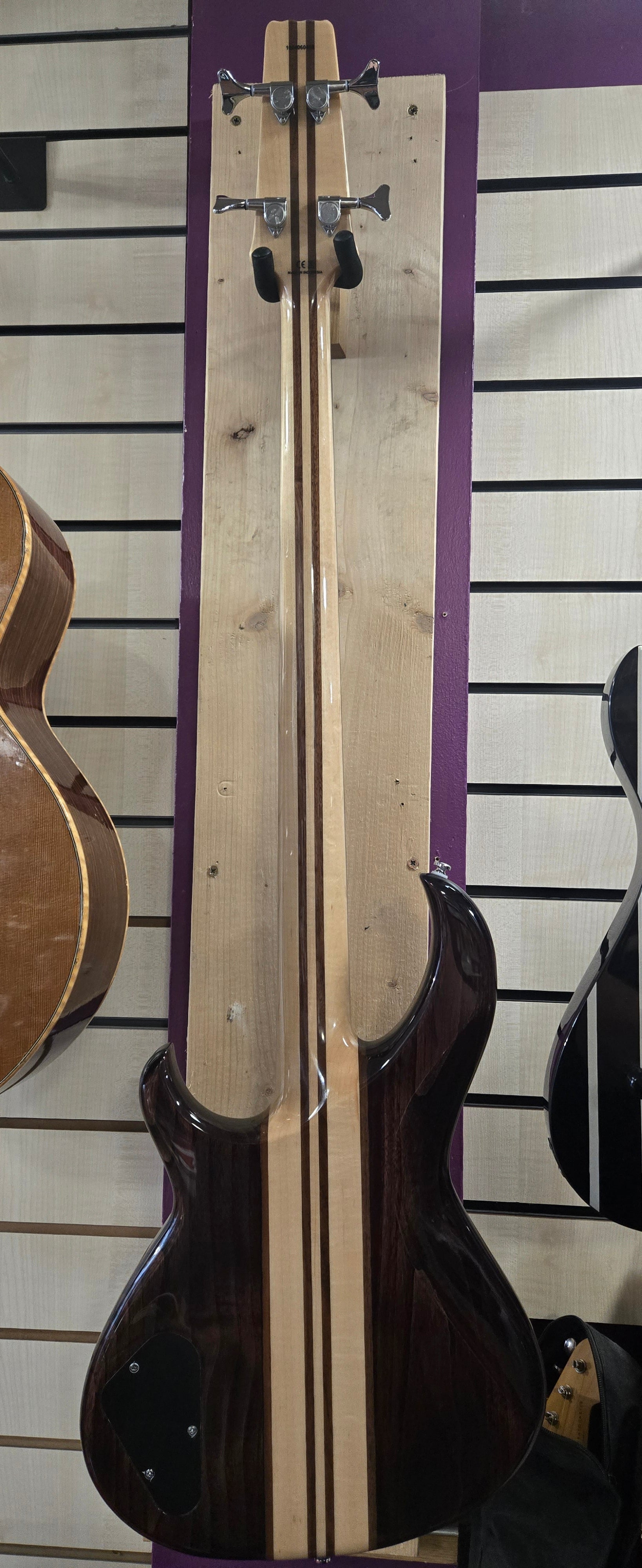 Aria Pro II SB 700 WA