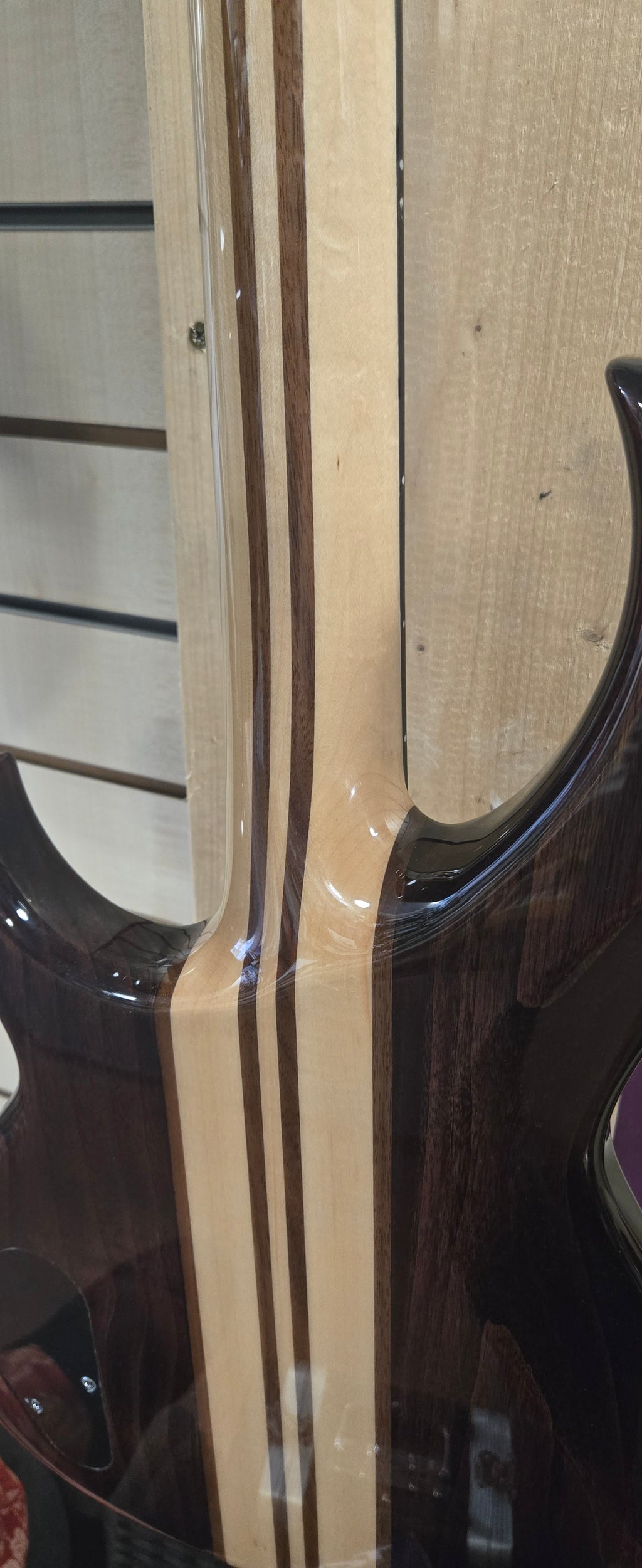 Aria Pro II SB 700 WA