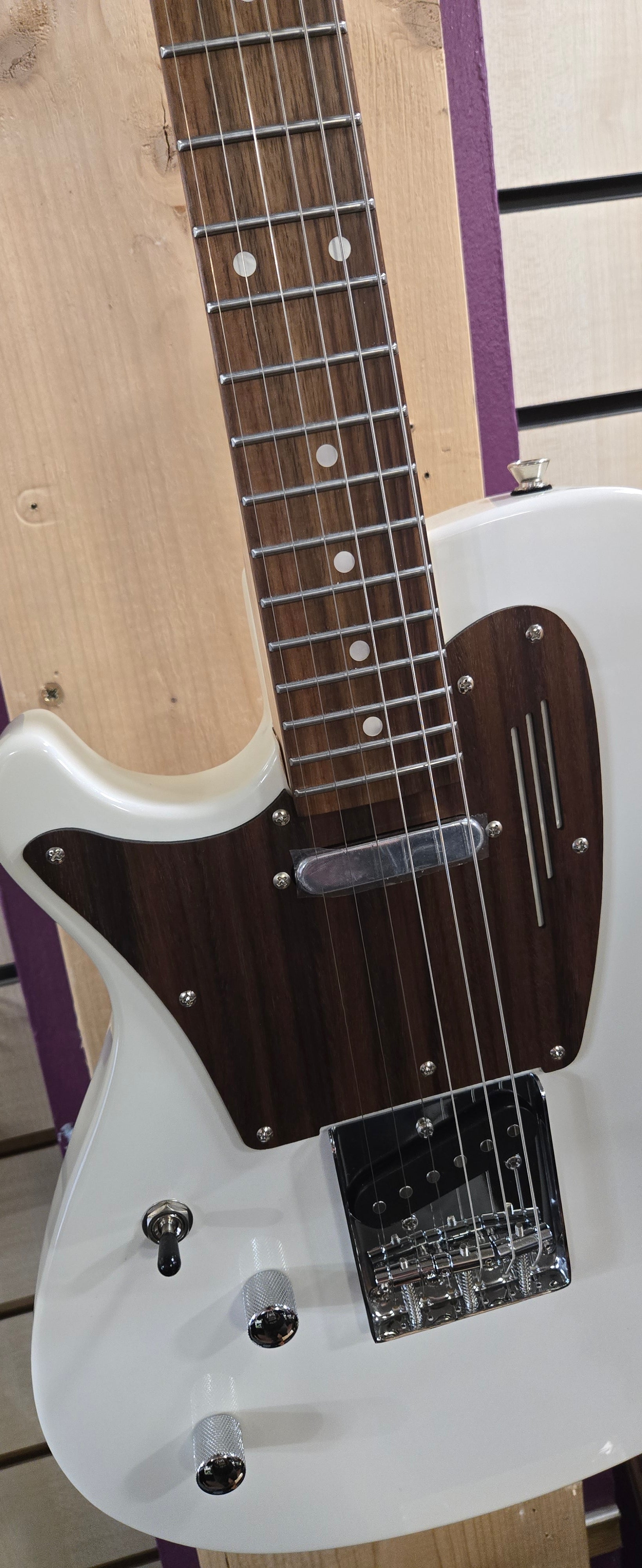 MagnetoU-ONE Series | UT-Wave Classic UT-2300 Lefthand