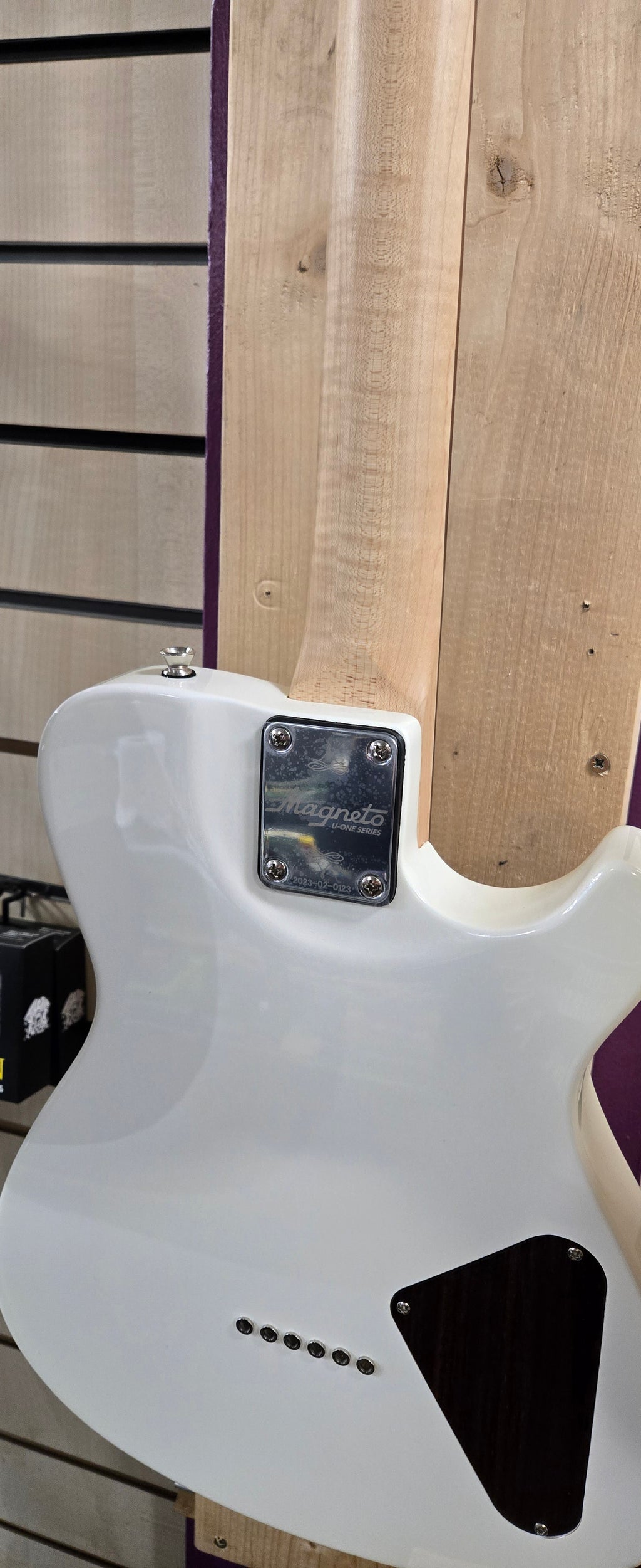 MagnetoU-ONE Series | UT-Wave Classic UT-2300 Lefthand