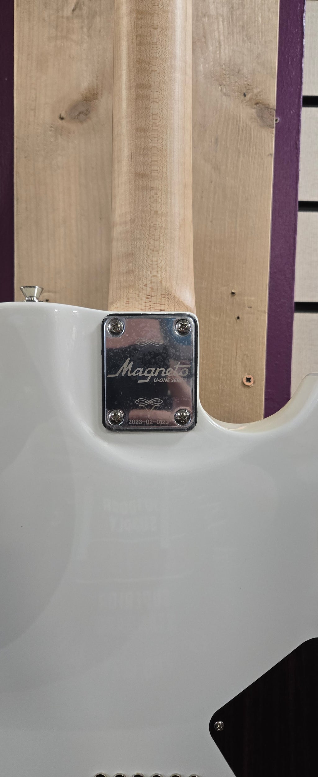 MagnetoU-ONE Series | UT-Wave Classic UT-2300 Lefthand