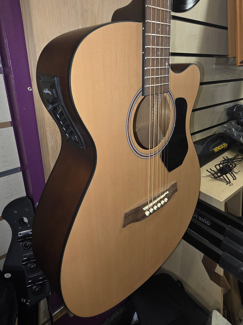 Walden F255 CE