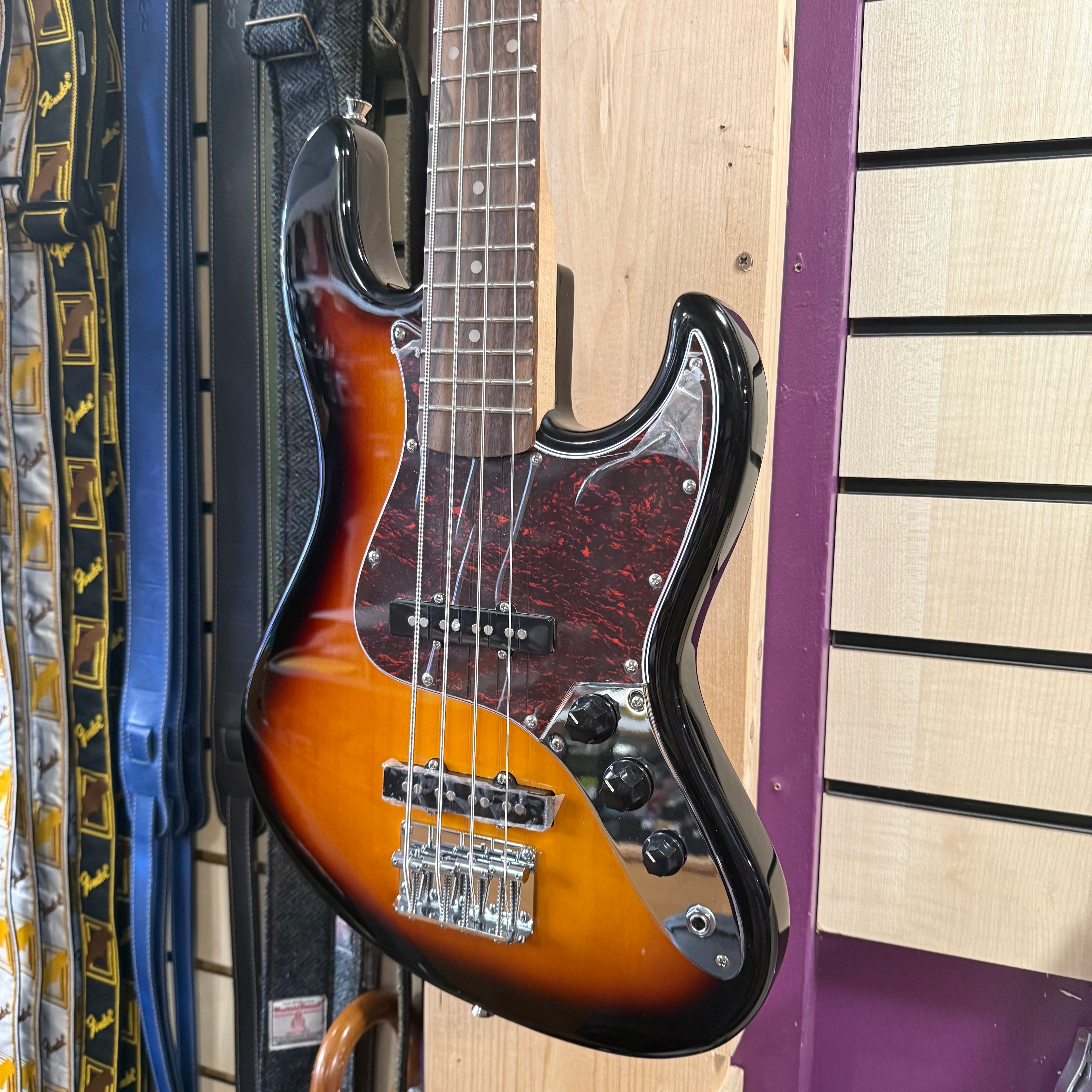 Eko VJB100 3/4 scale