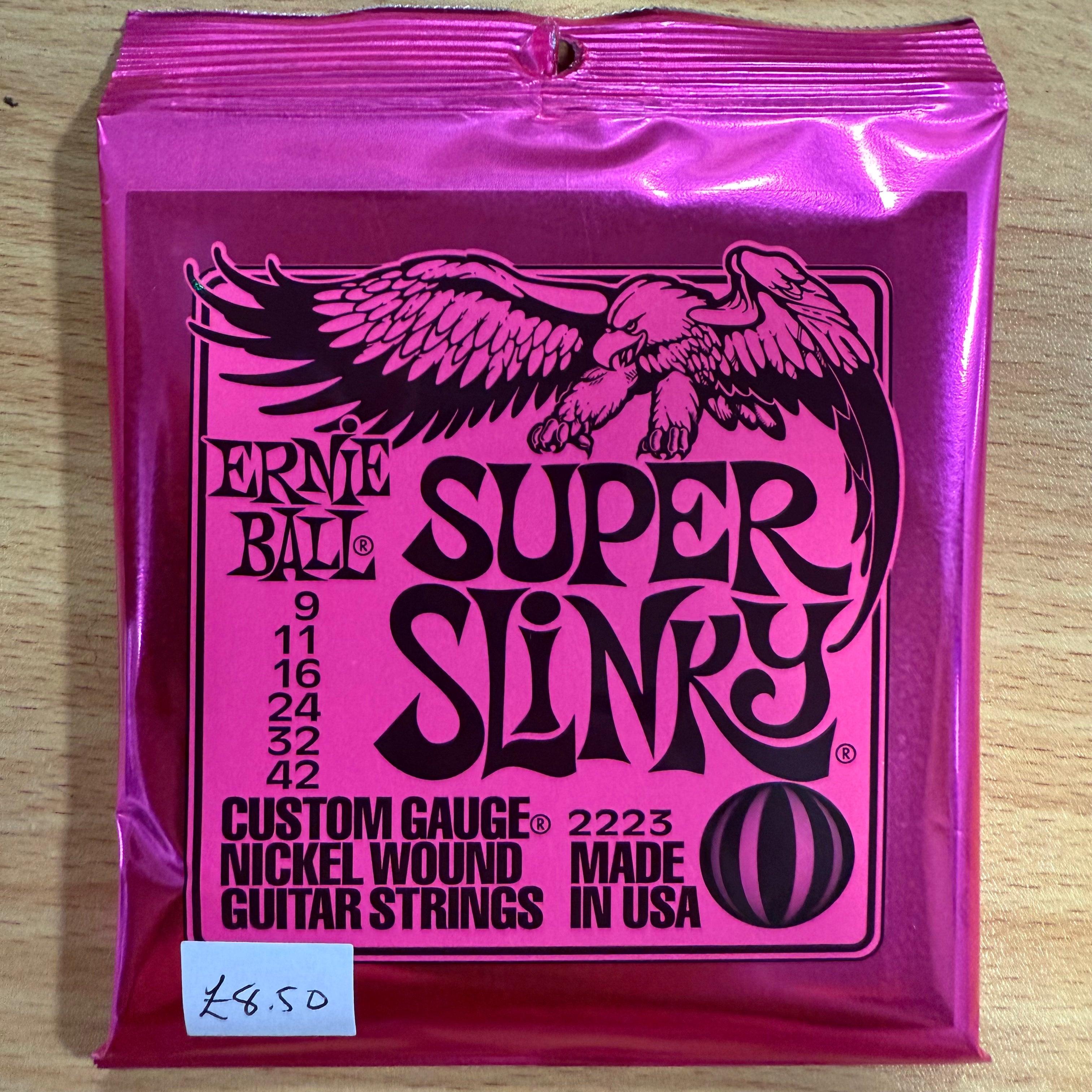 Ernie Ball 3223 Super Slinky Electric Guitar Strings, 3 Pack (9 - 42)
