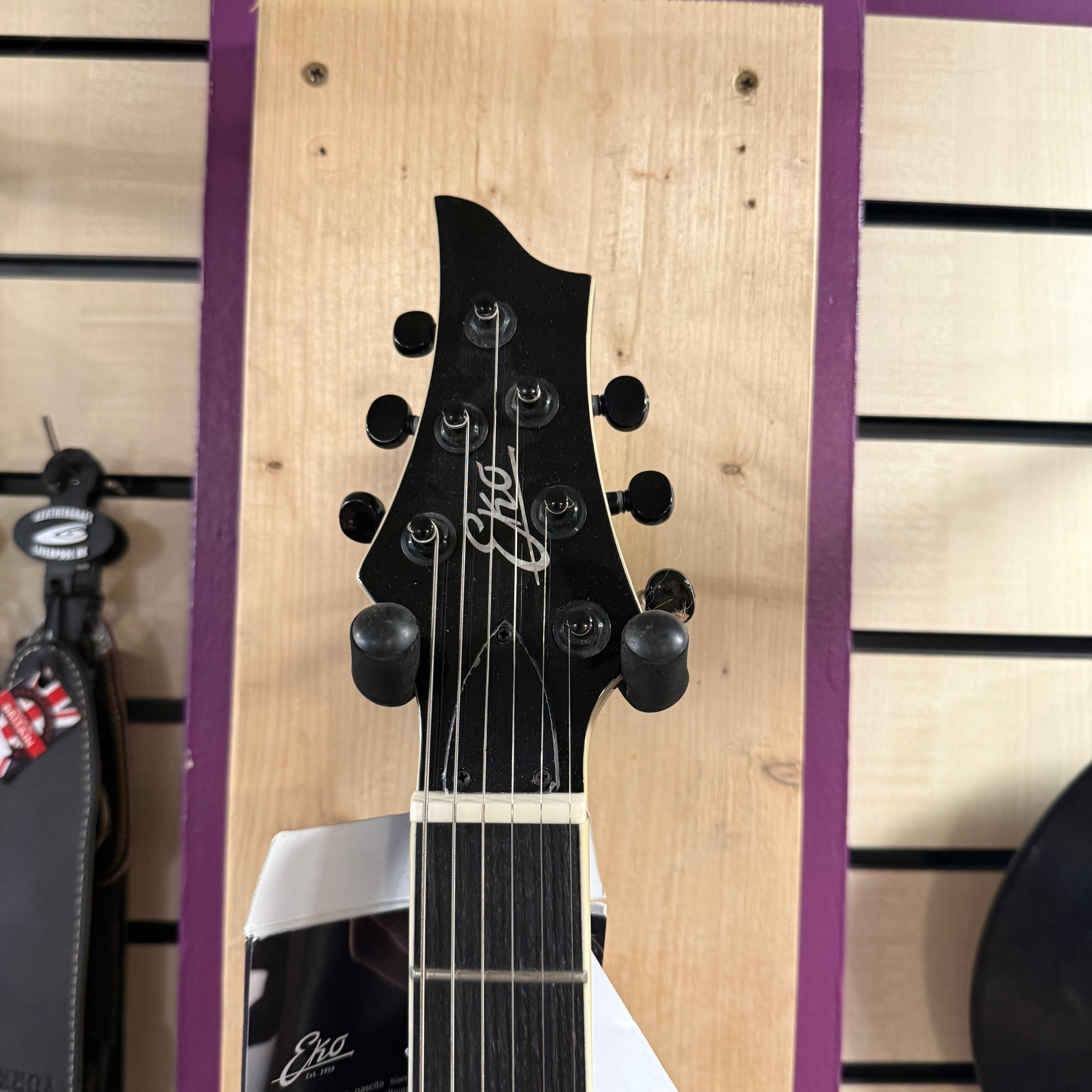 Eko MIA SA semi acoustic