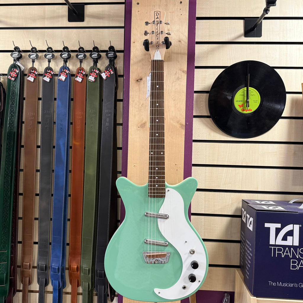 Danelectro DC59AQU