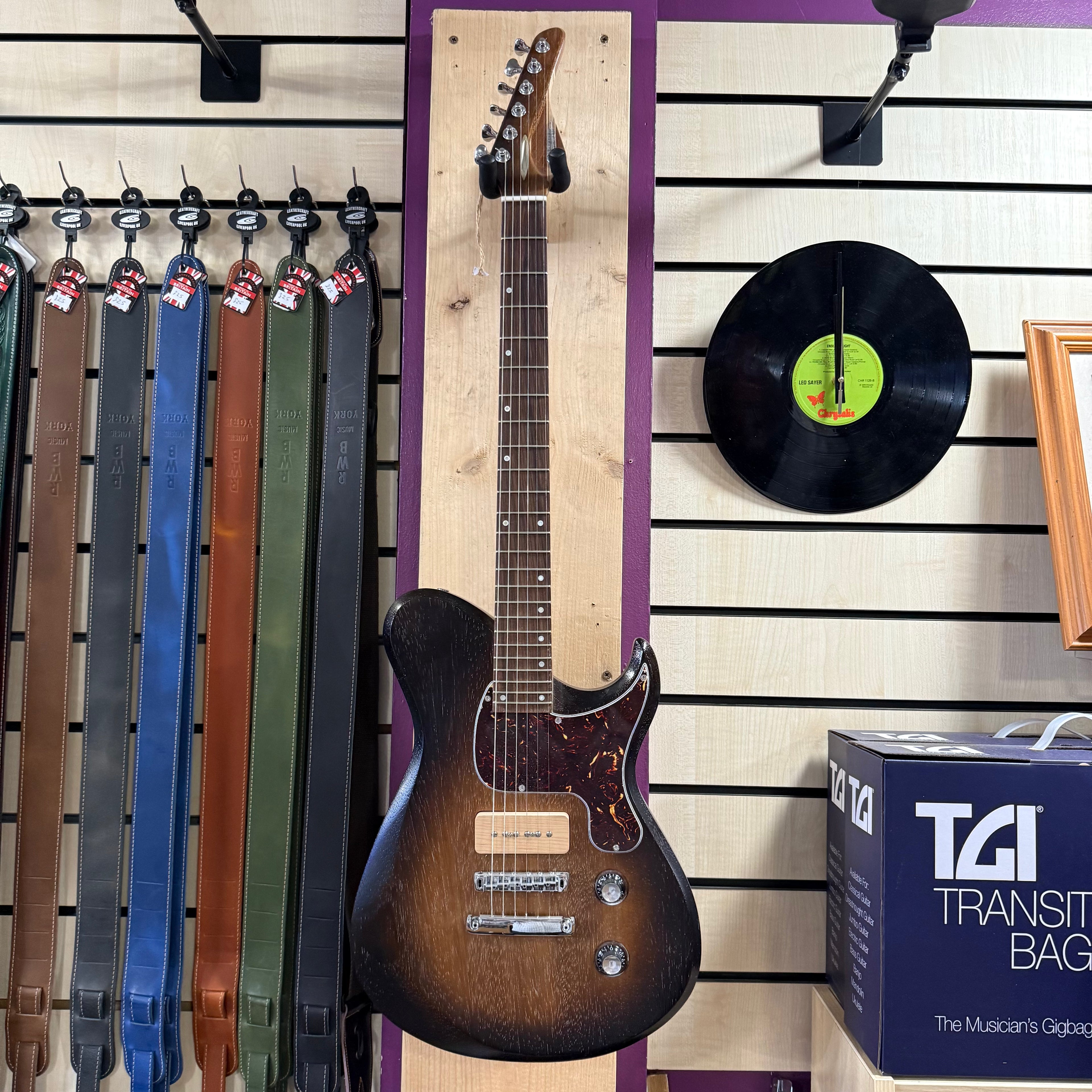 4th Avenue Guitars Graduate (Special)