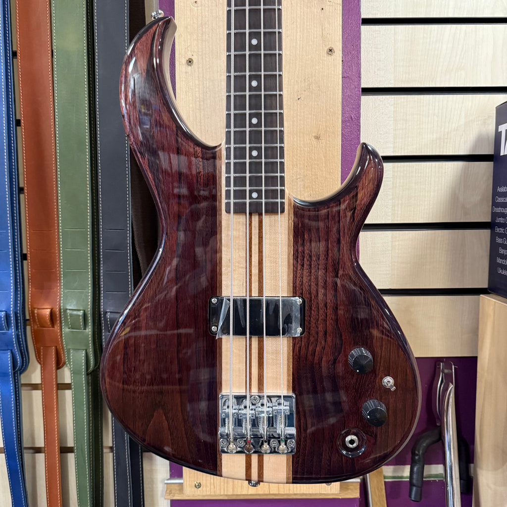 Aria Pro II SB 700 WA