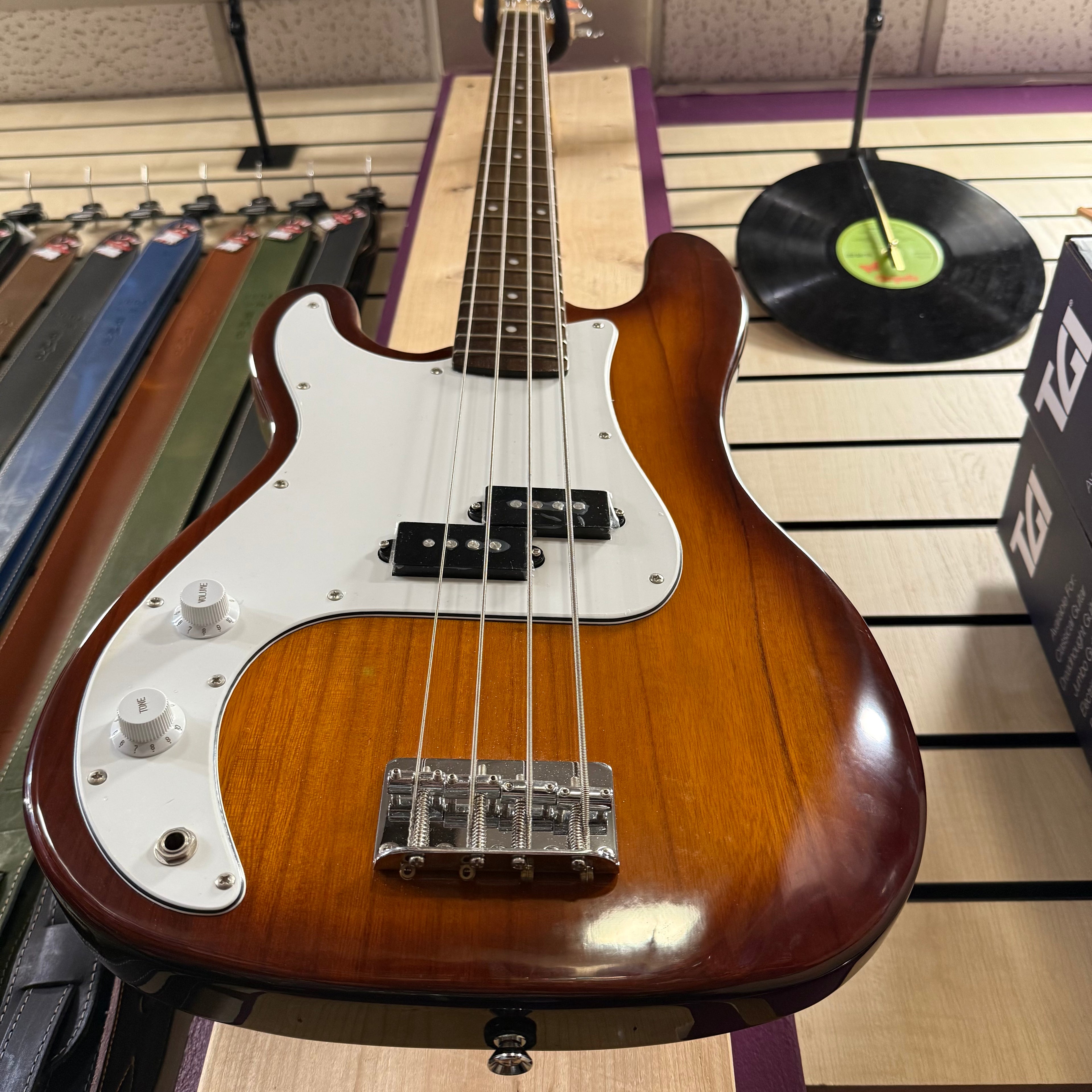 Jay Turser Bass LEFTY