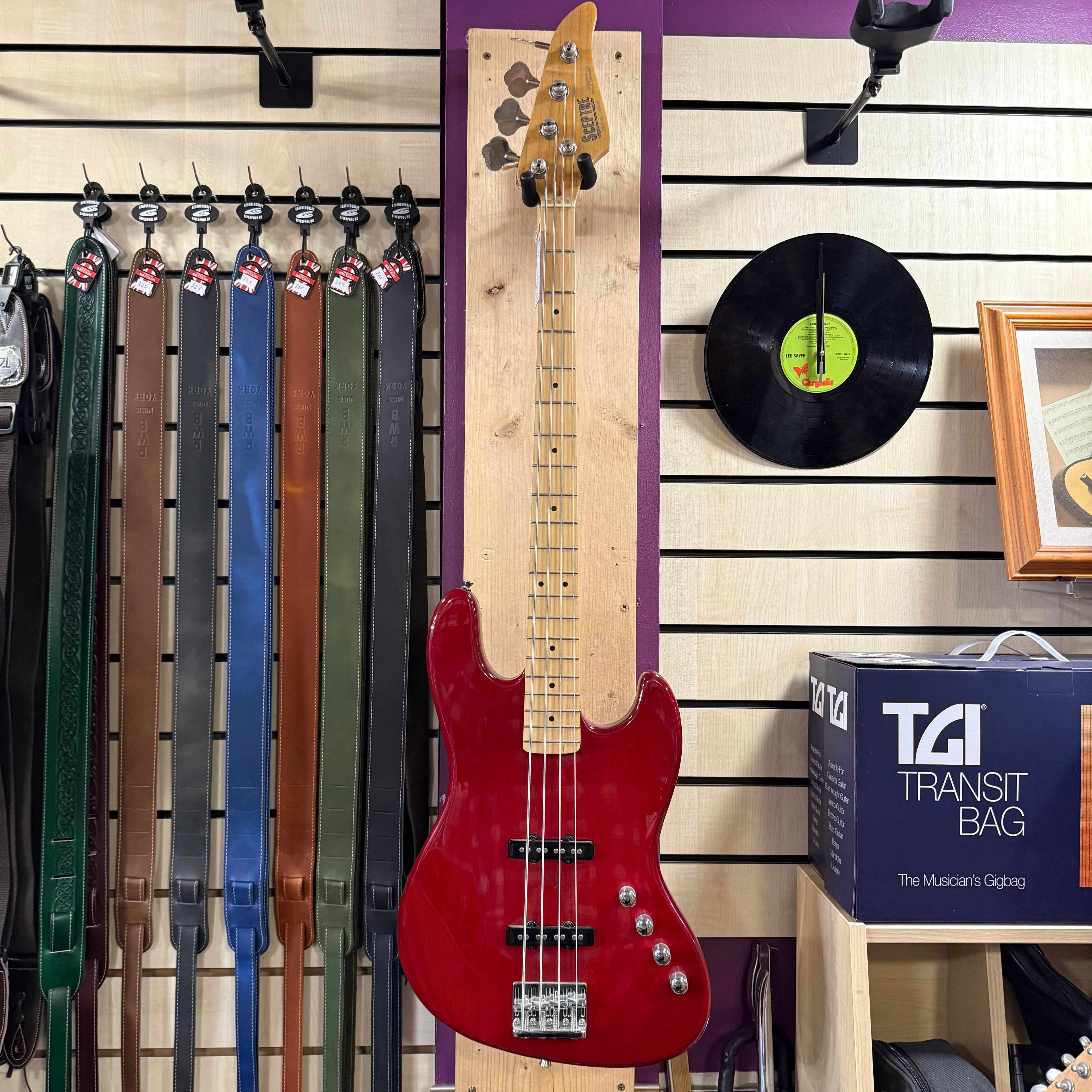 Sceptre SD2 OB-M Desoto Deluxe See Through Red