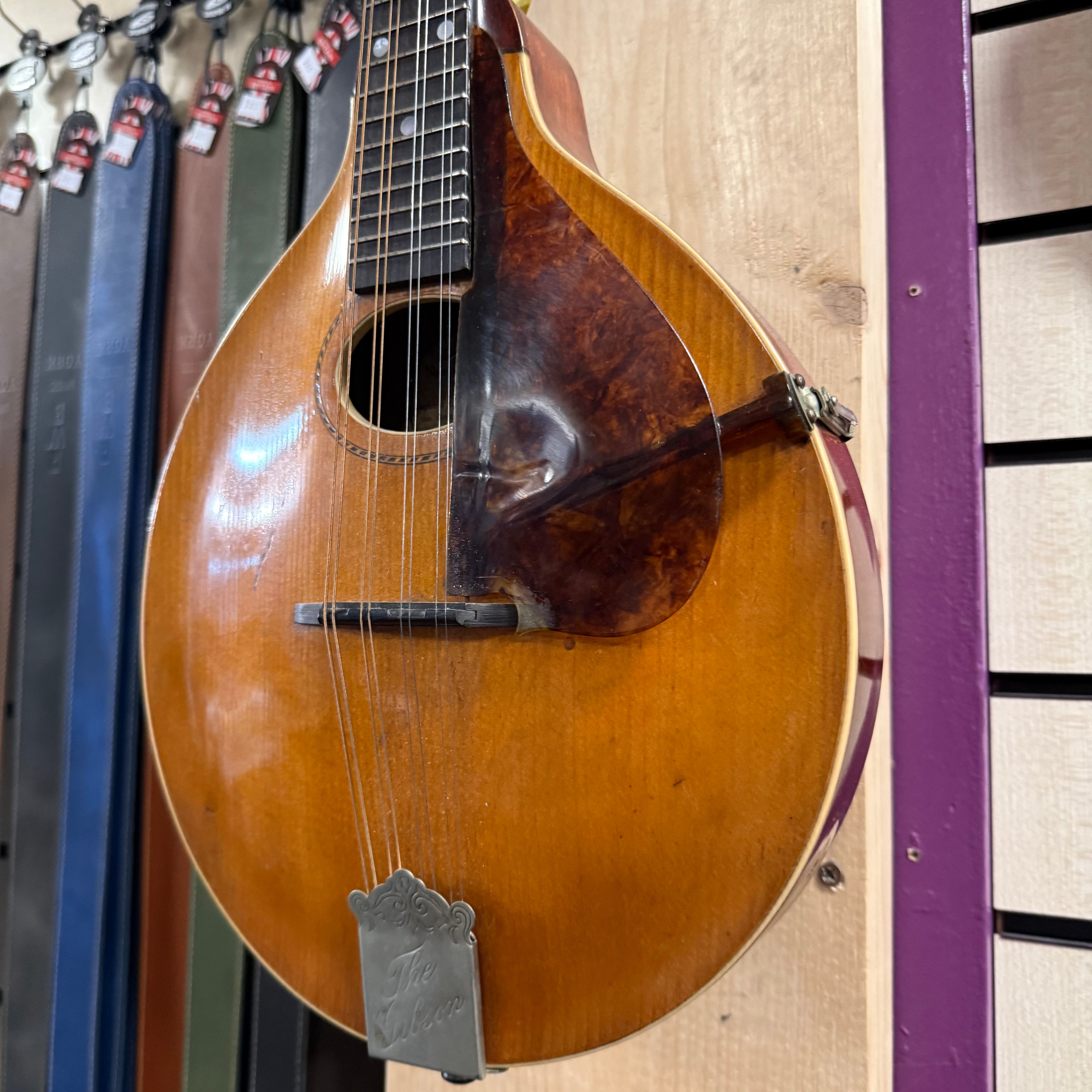 Gibson Model A Mandolin Pre Loved