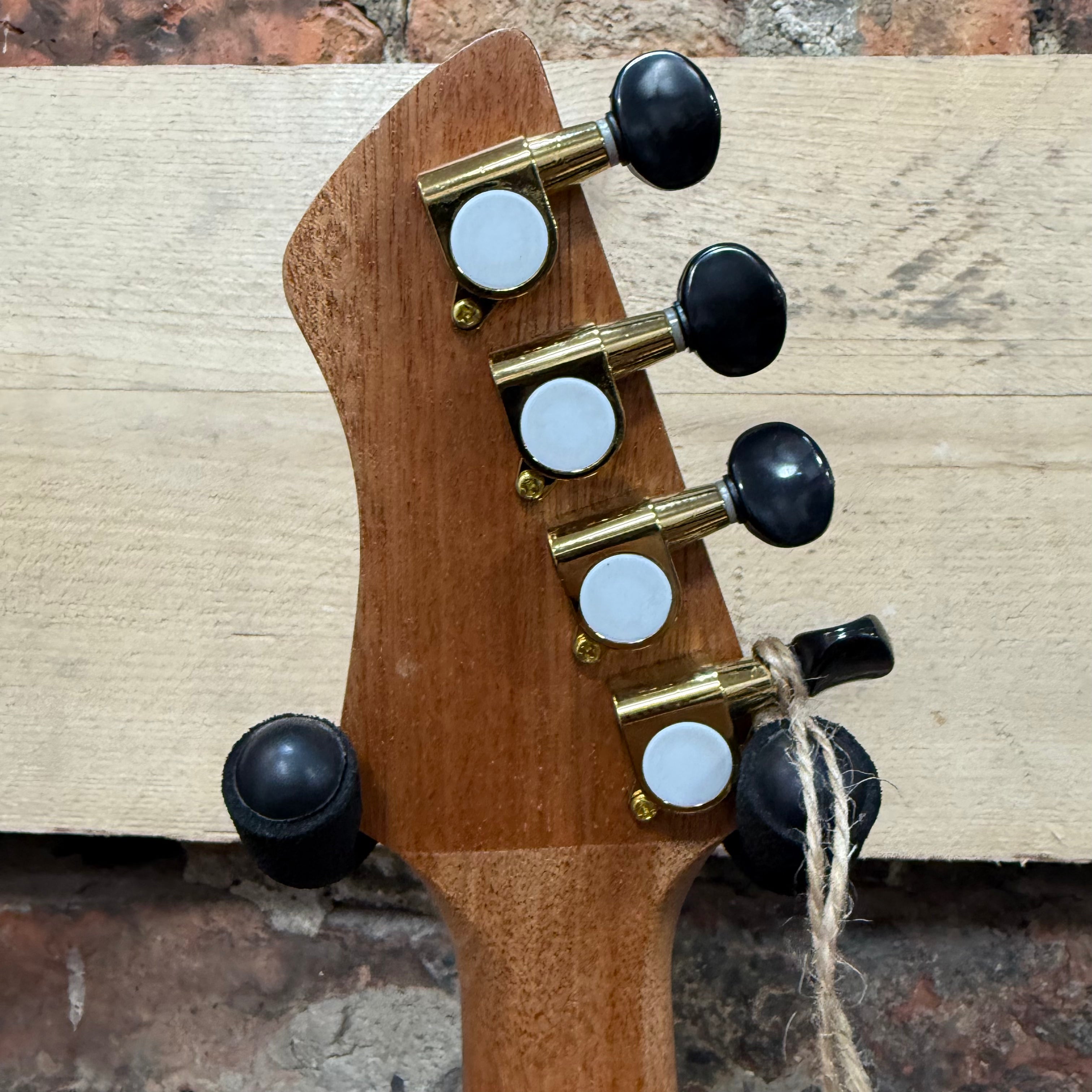 Ortega Concert RUMG-Left handed