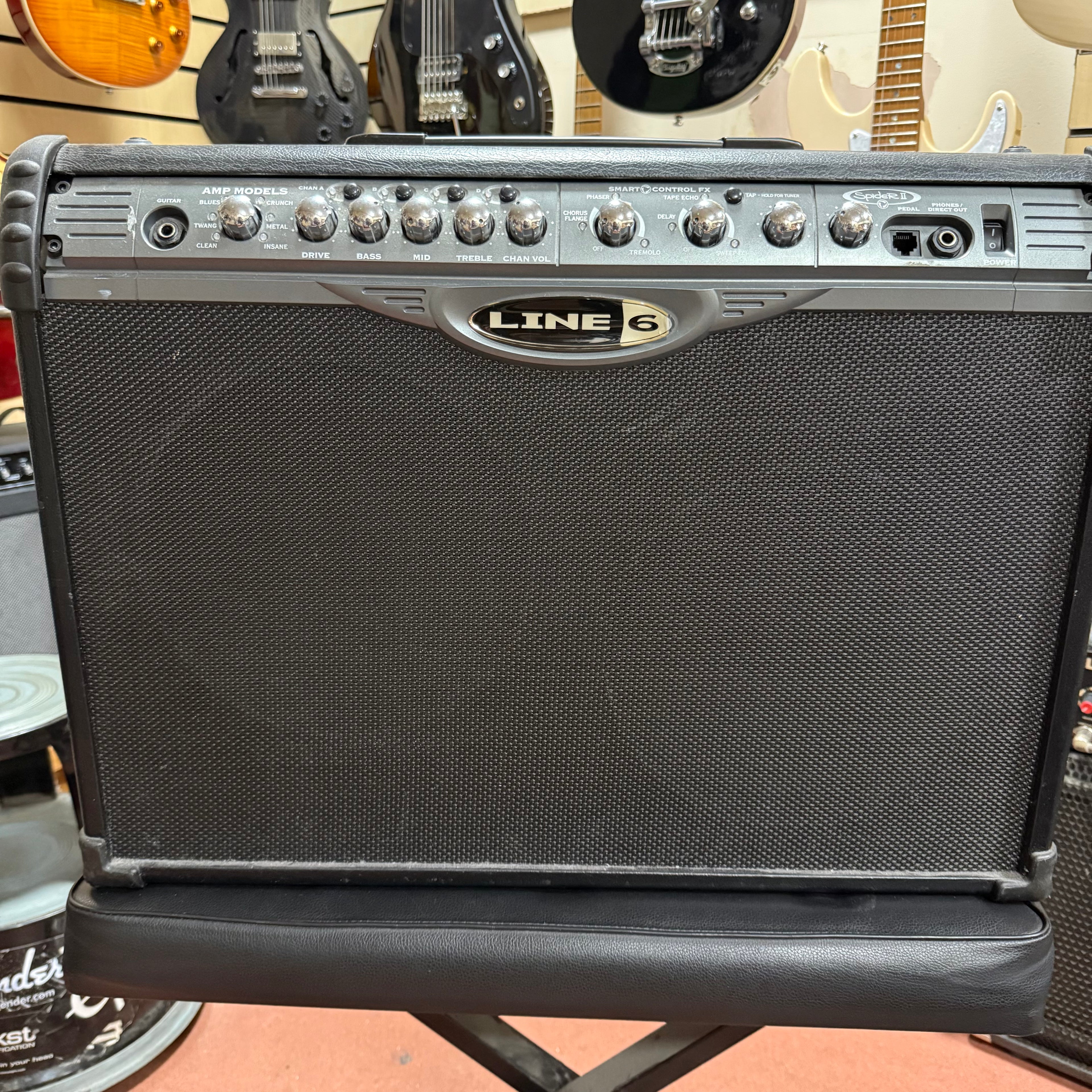 Line 6 Spider II 2x12 Pre-Loved