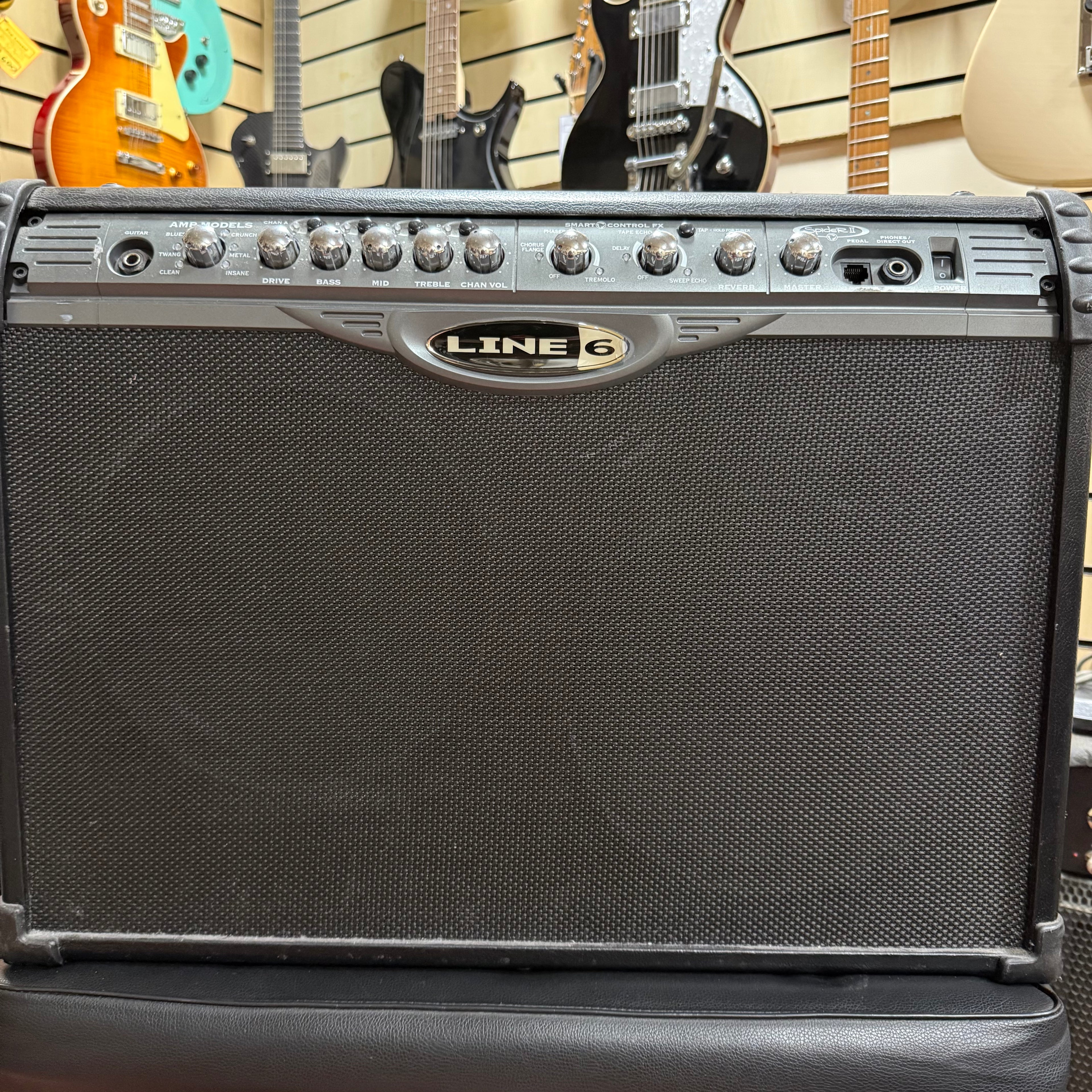 Line 6 Spider II 2x12 Pre-Loved