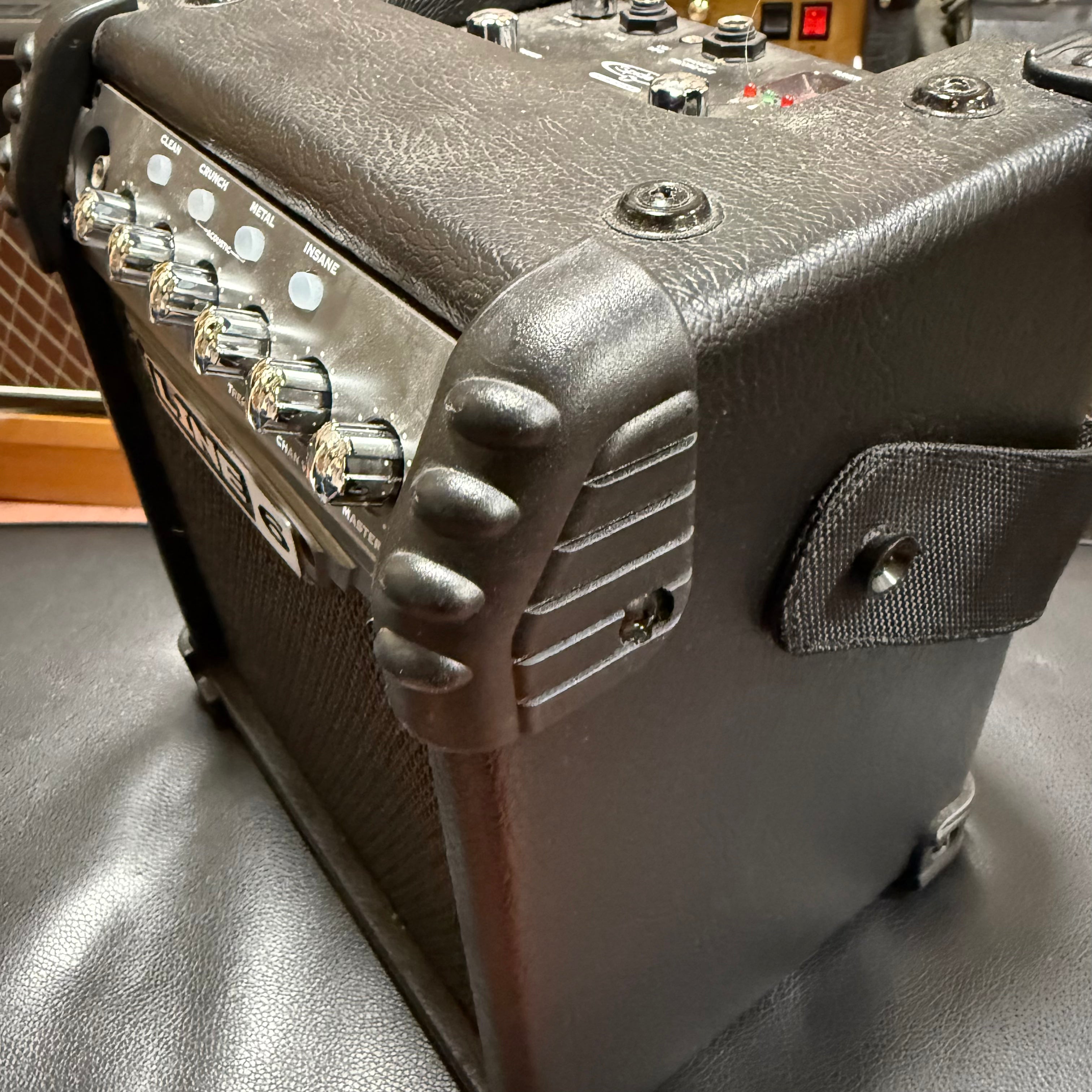 Line 6 Micro and Footswitch Pre-Loved (No PowerSupply)