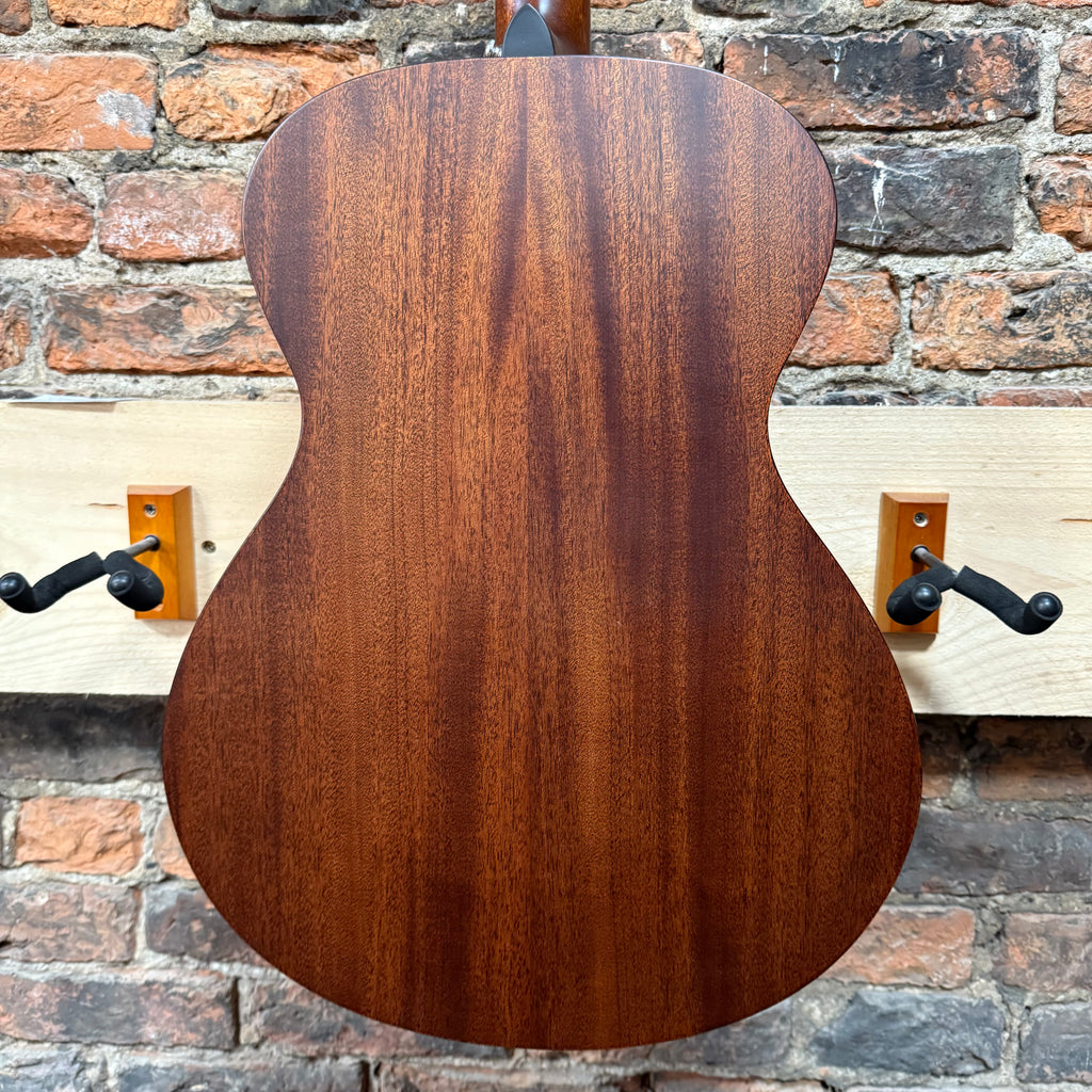 Breedlove Discovery S Concerto SIT/MAH