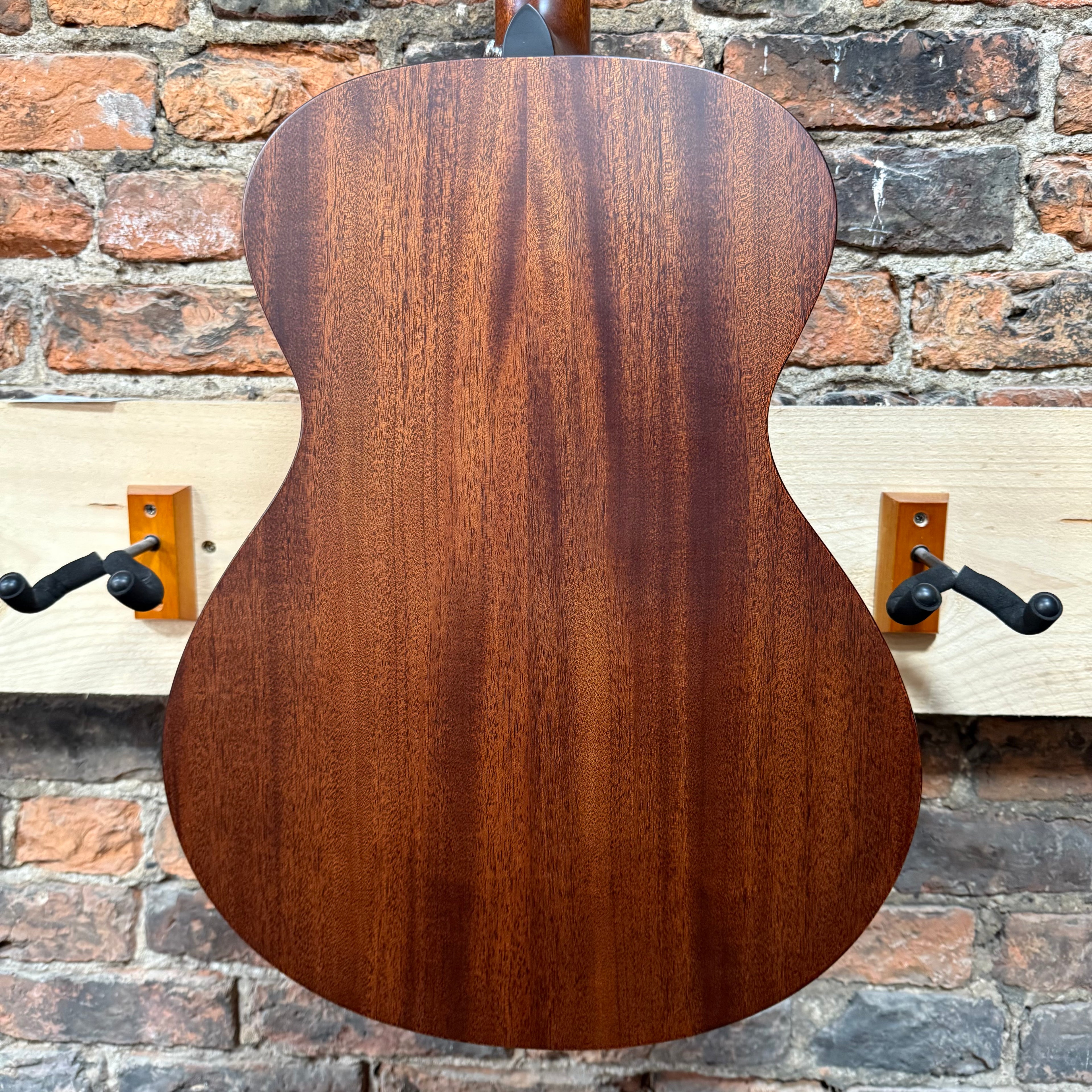 Breedlove Discovery S Concerto SIT/MAH