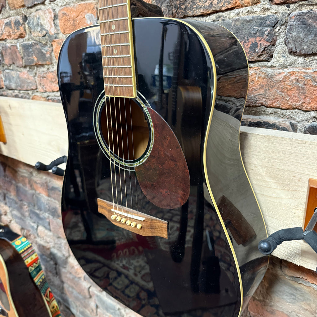 Freshman FA1D BK Pre-Loved