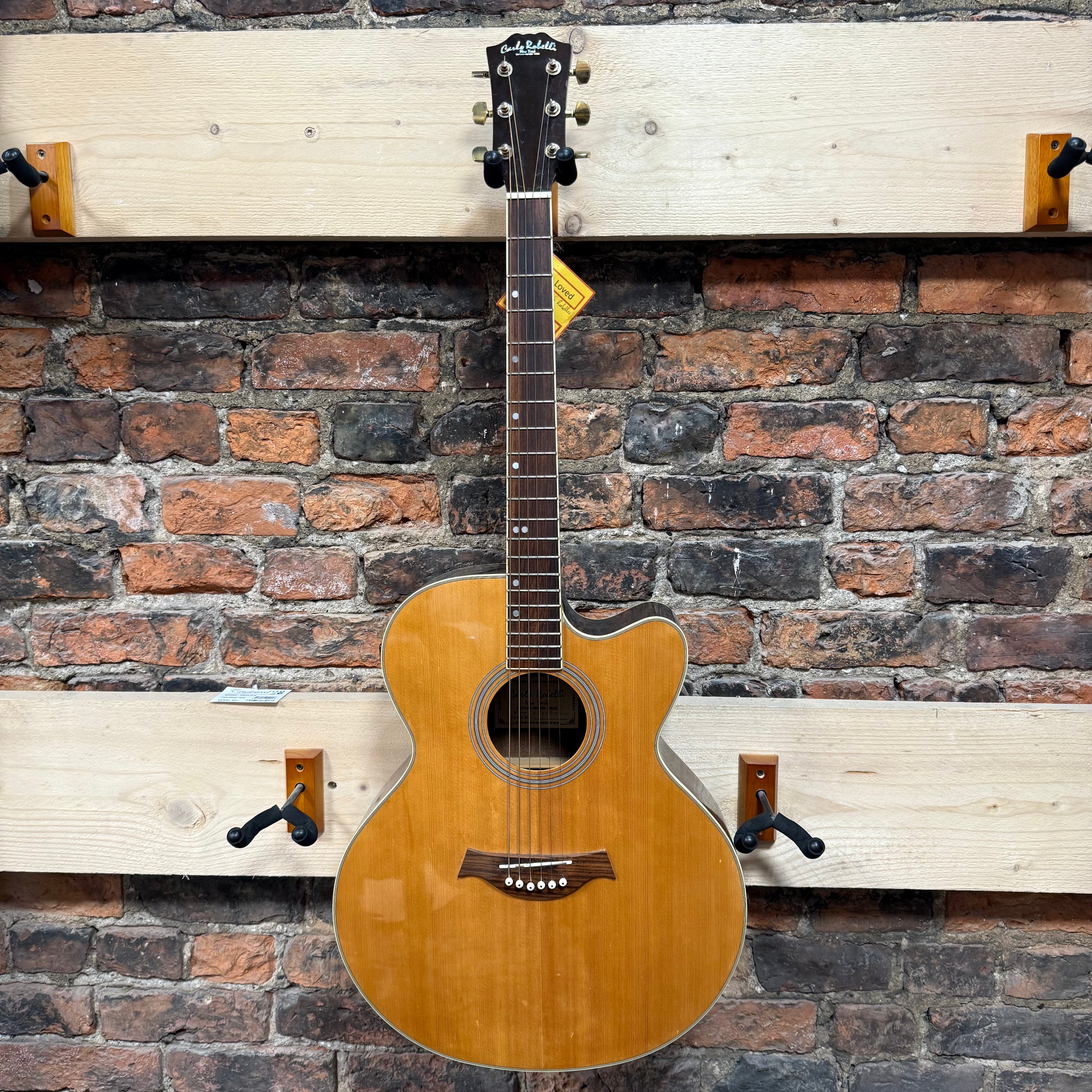 Pre loved Carlo Robelli