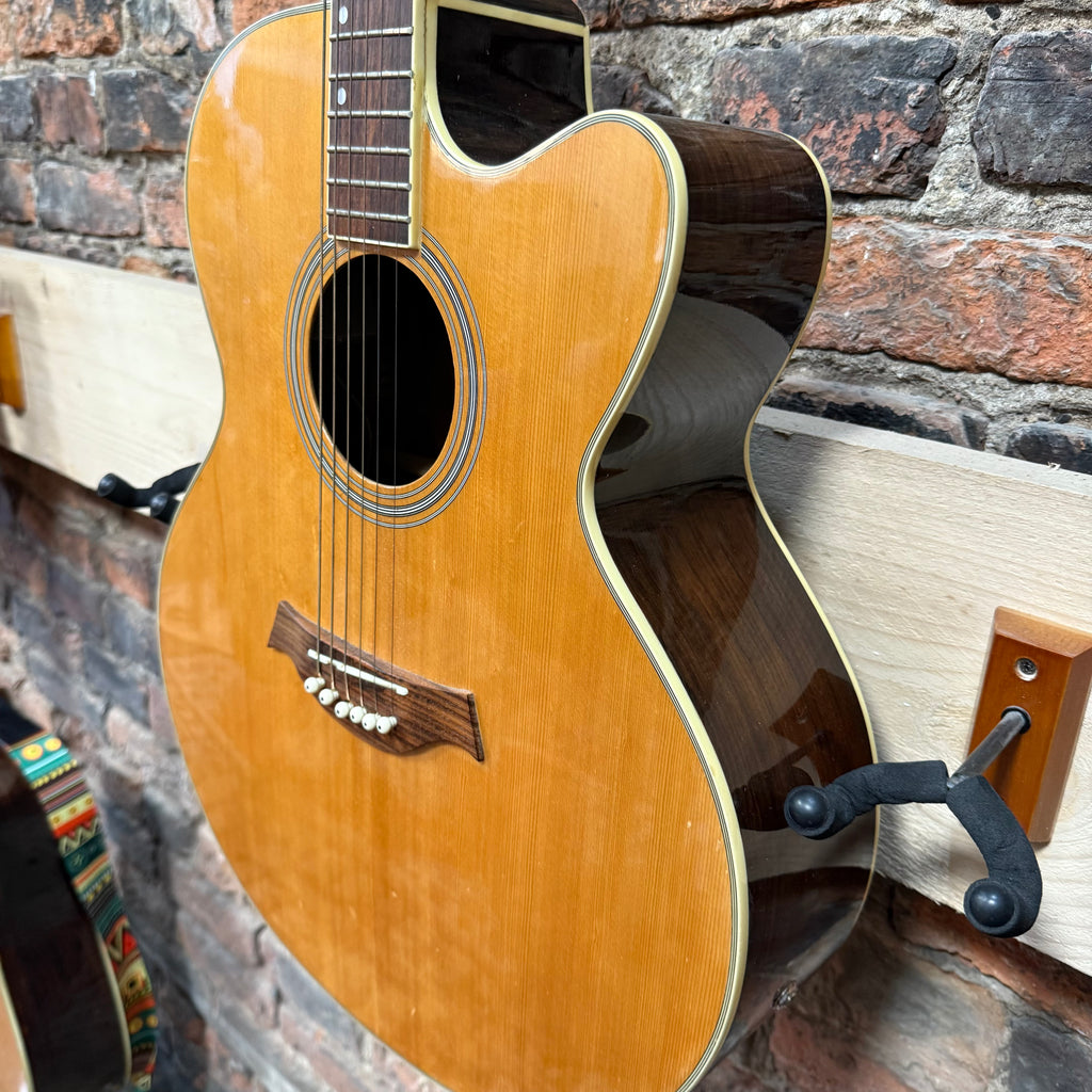 Pre loved Carlo Robelli