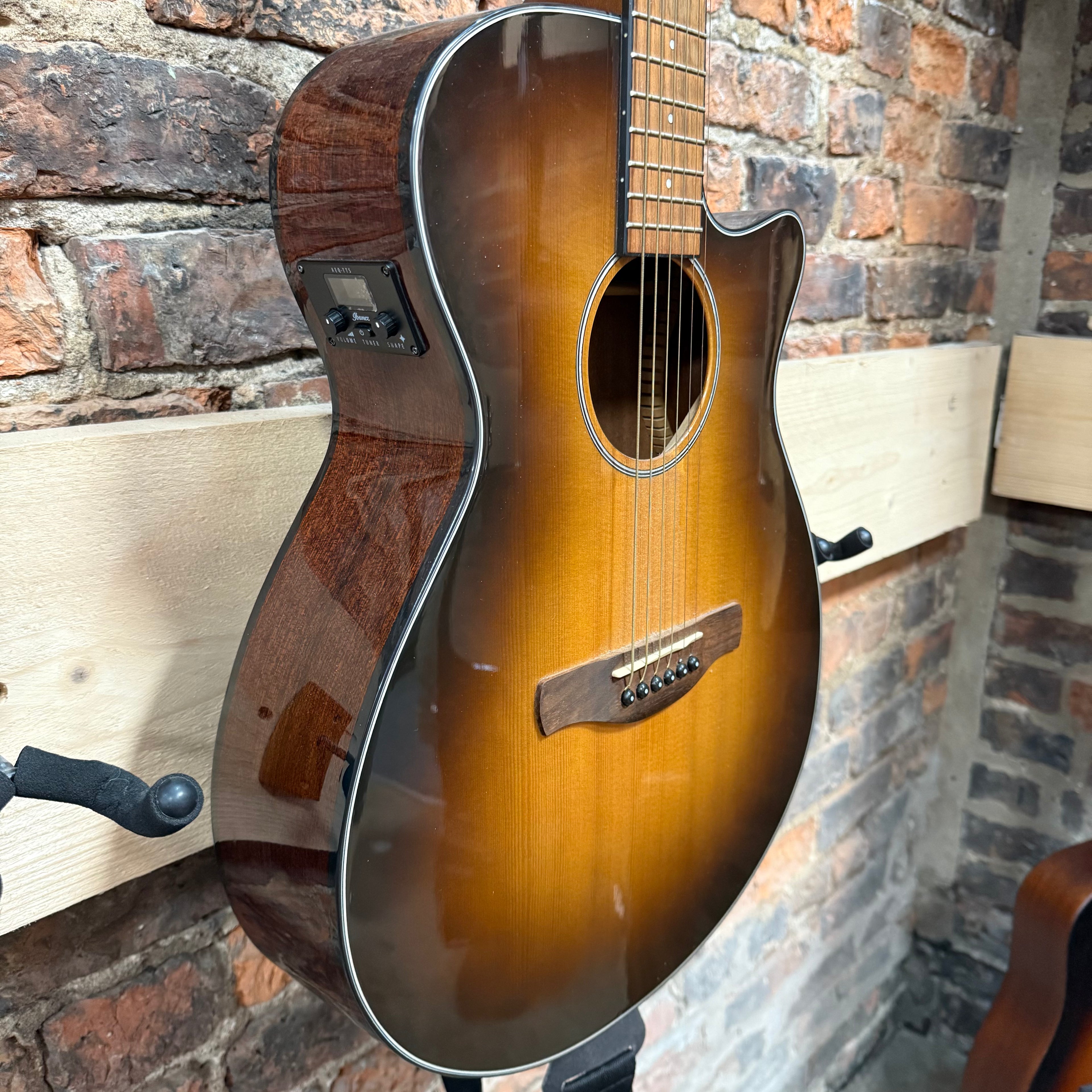 Ibanez AEG 50 Pre-Loved