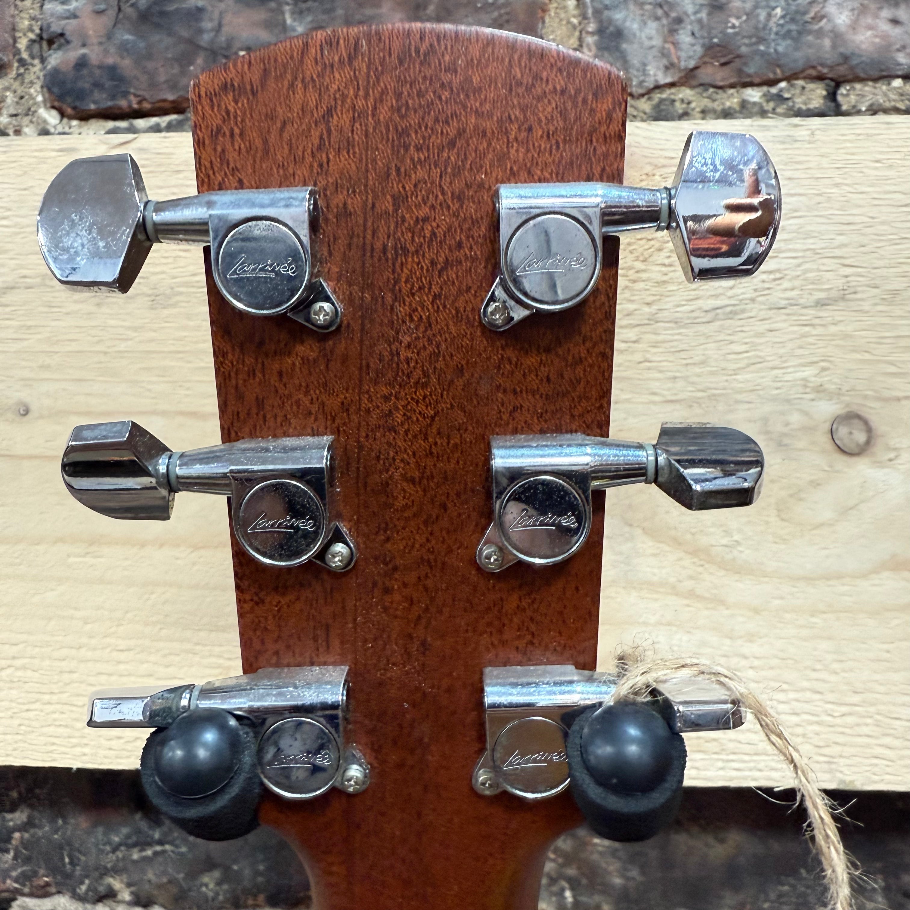 Larrivee LEFTY Pre-Loved