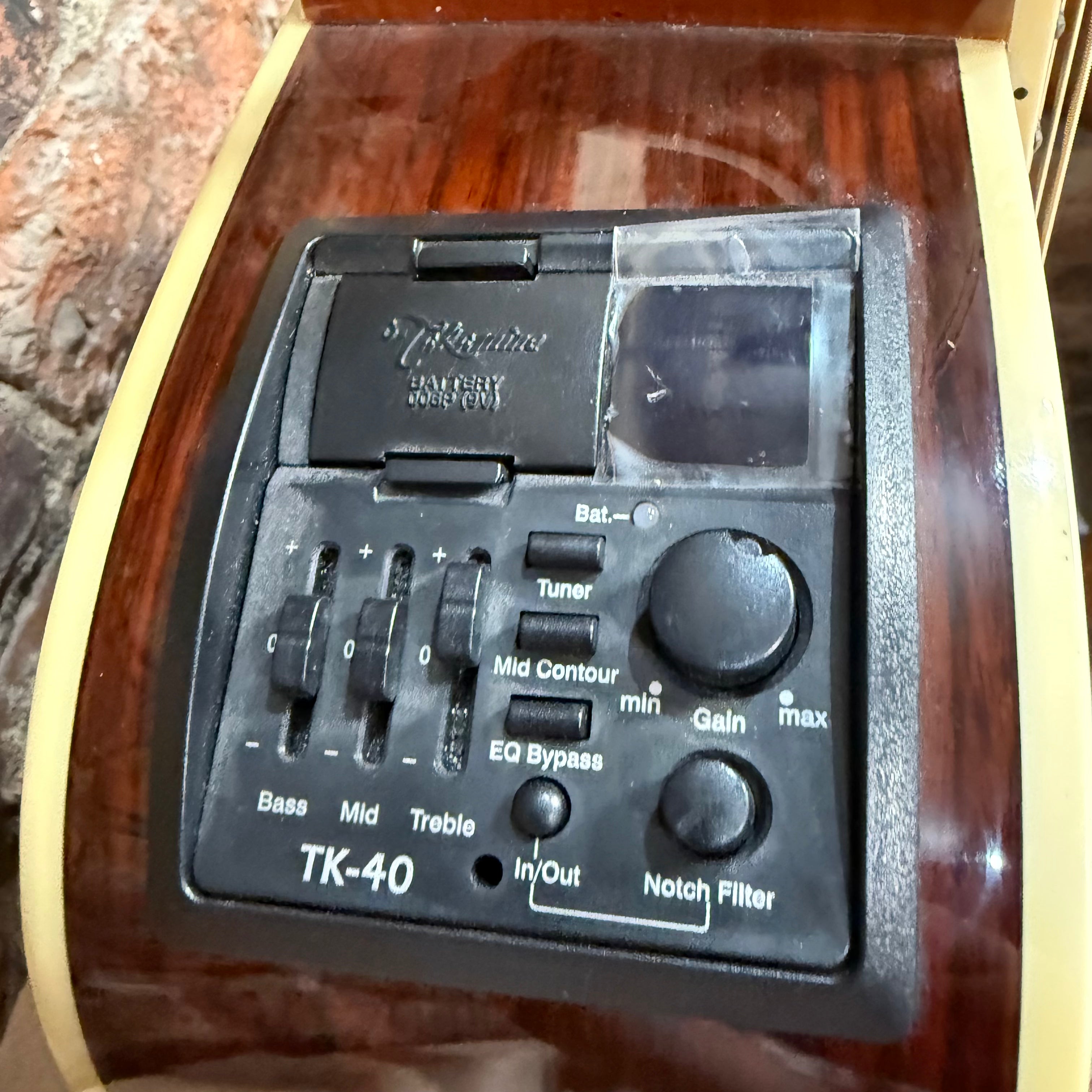 Takamine EG536SHB Pre-Loved