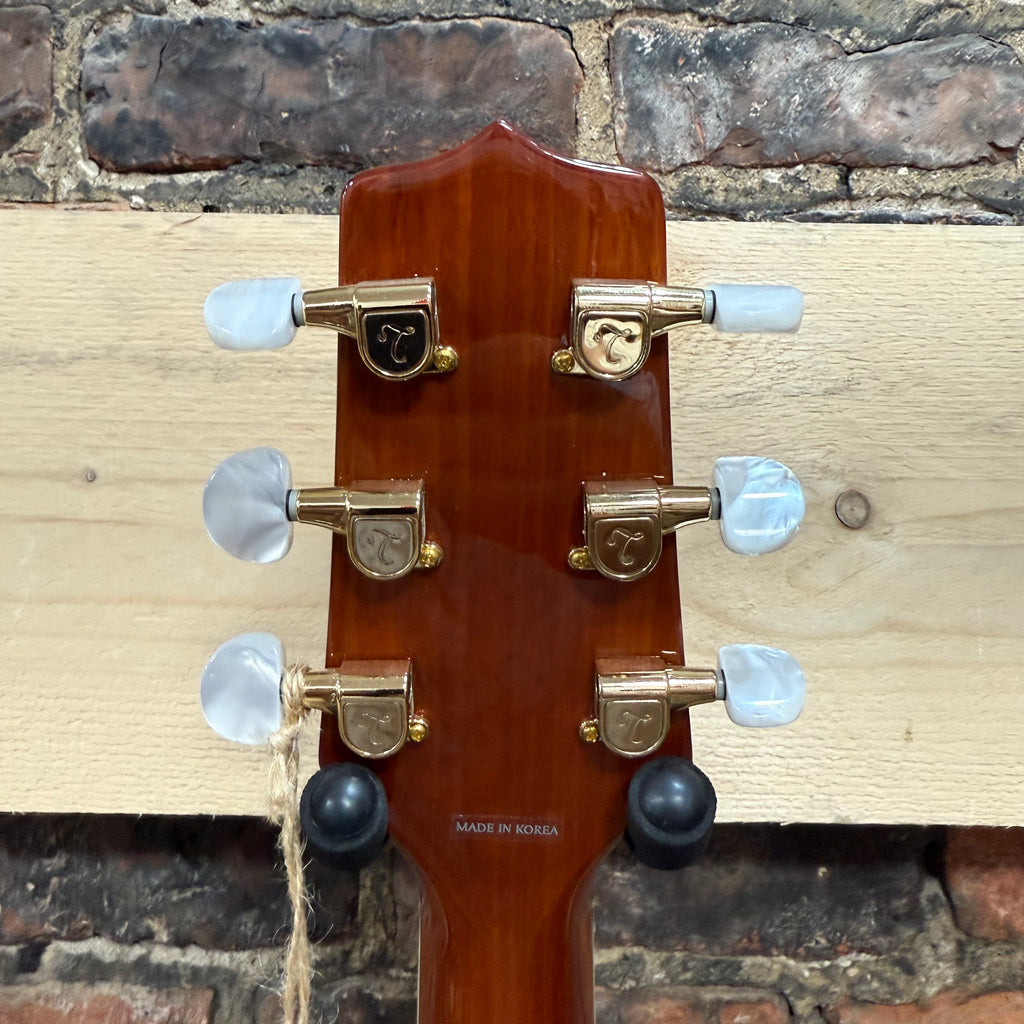 Takamine EG536SHB Pre-Loved
