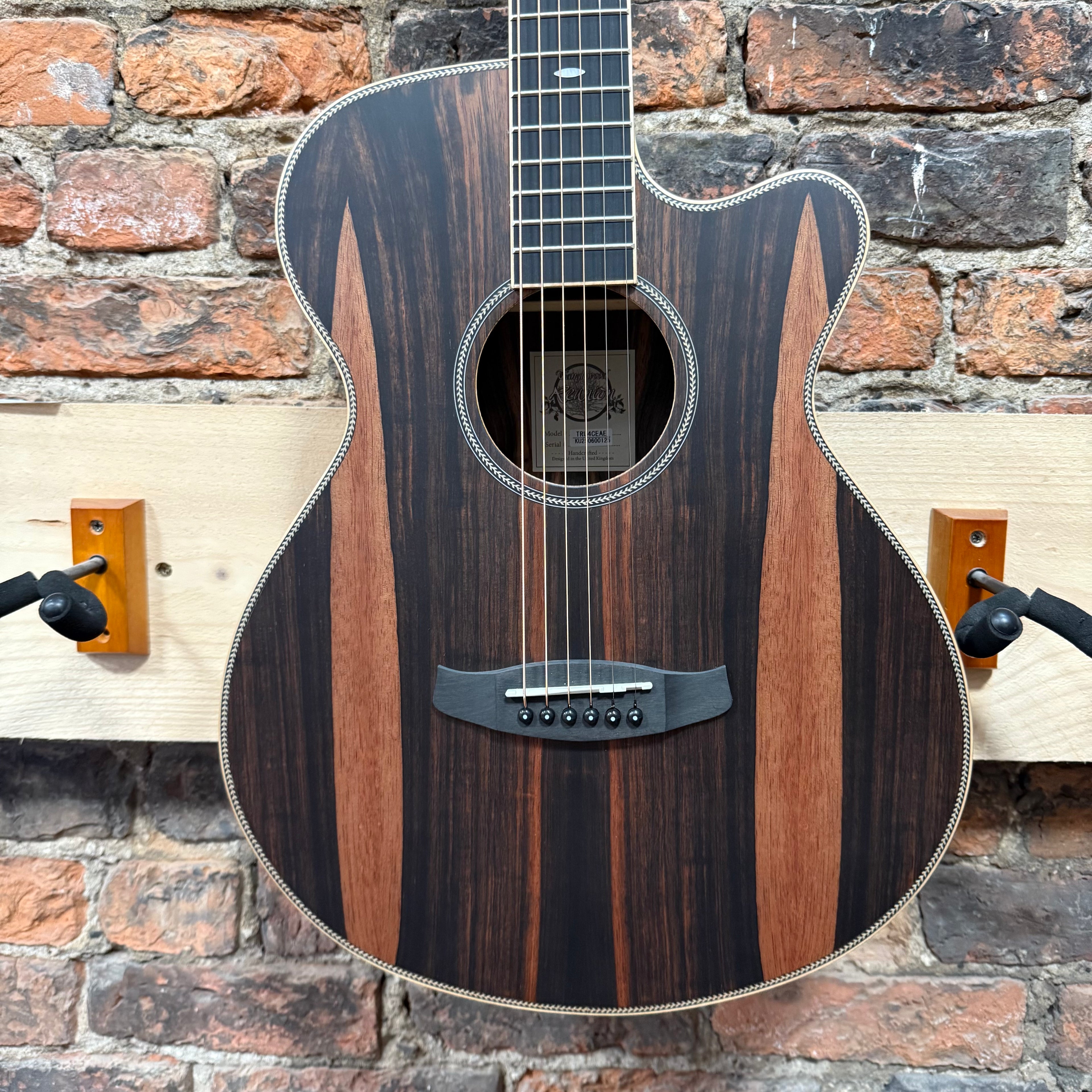 Tanglewood TRU4 CE AE