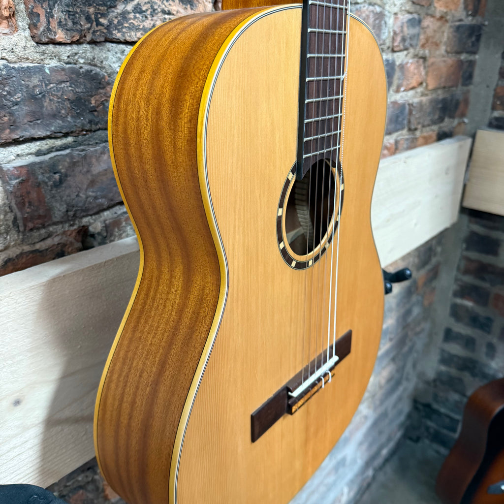 Ortega R122SN-Left Handed