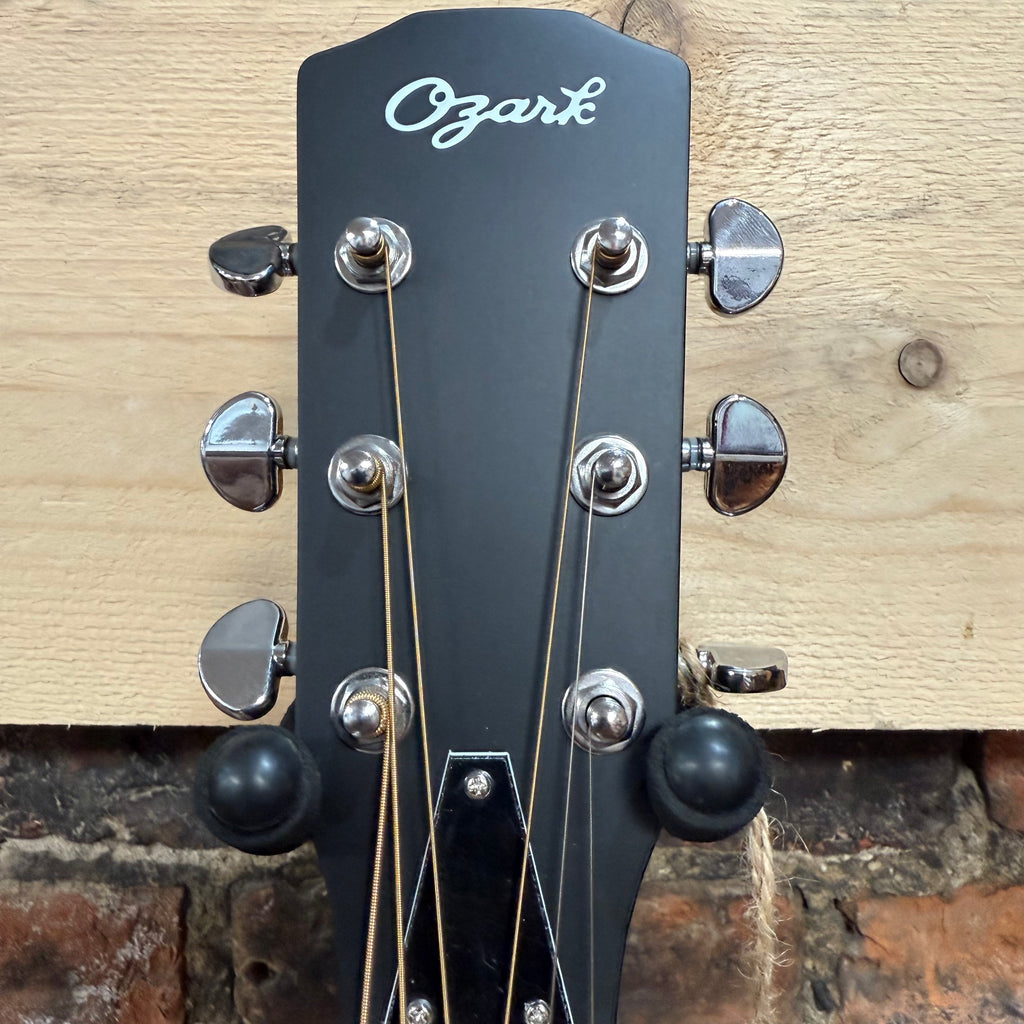 Ozark 3515E Resonator Guitar, Wooden Body, Electro Acoustic Cutaway