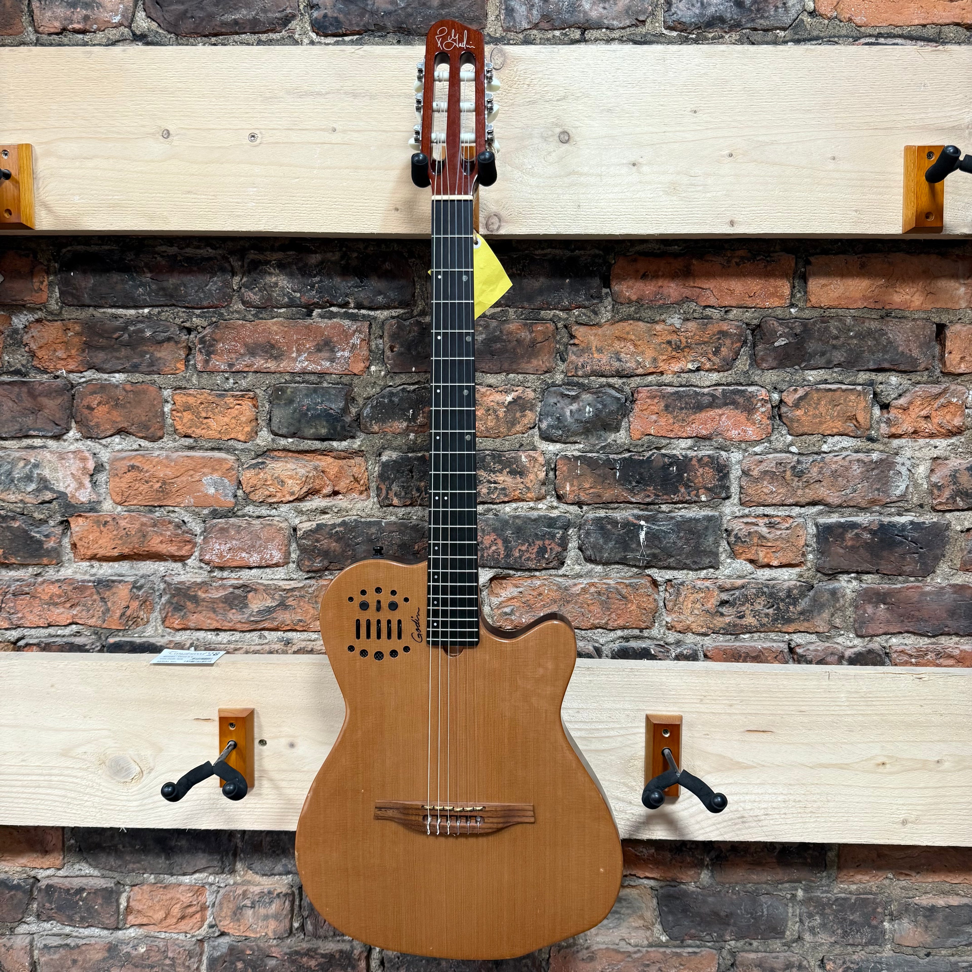 Pre loved Godin Multaic ACS Cedar