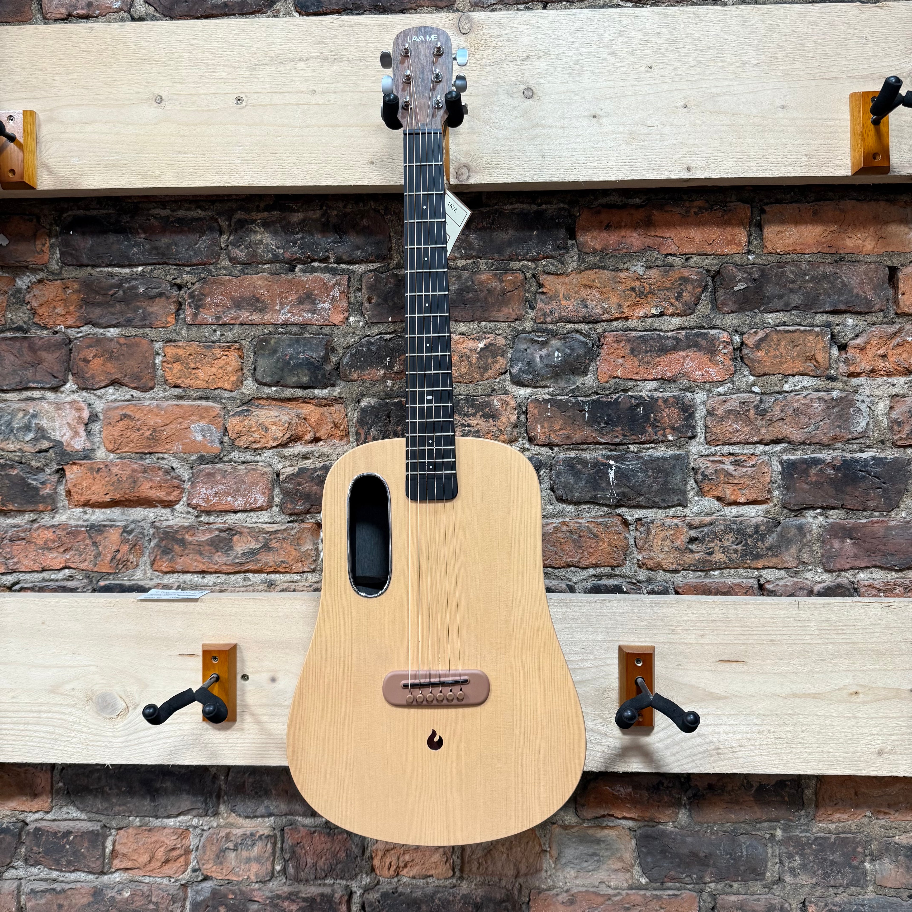 Lava ME AIR Spruce 36in with Airflow Bag - Natural