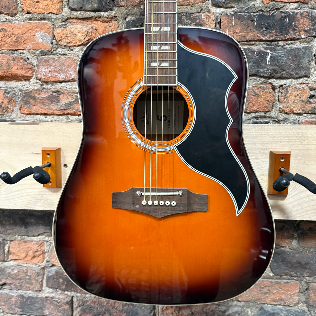 EKO Ranger VI Honey Burst  EQ