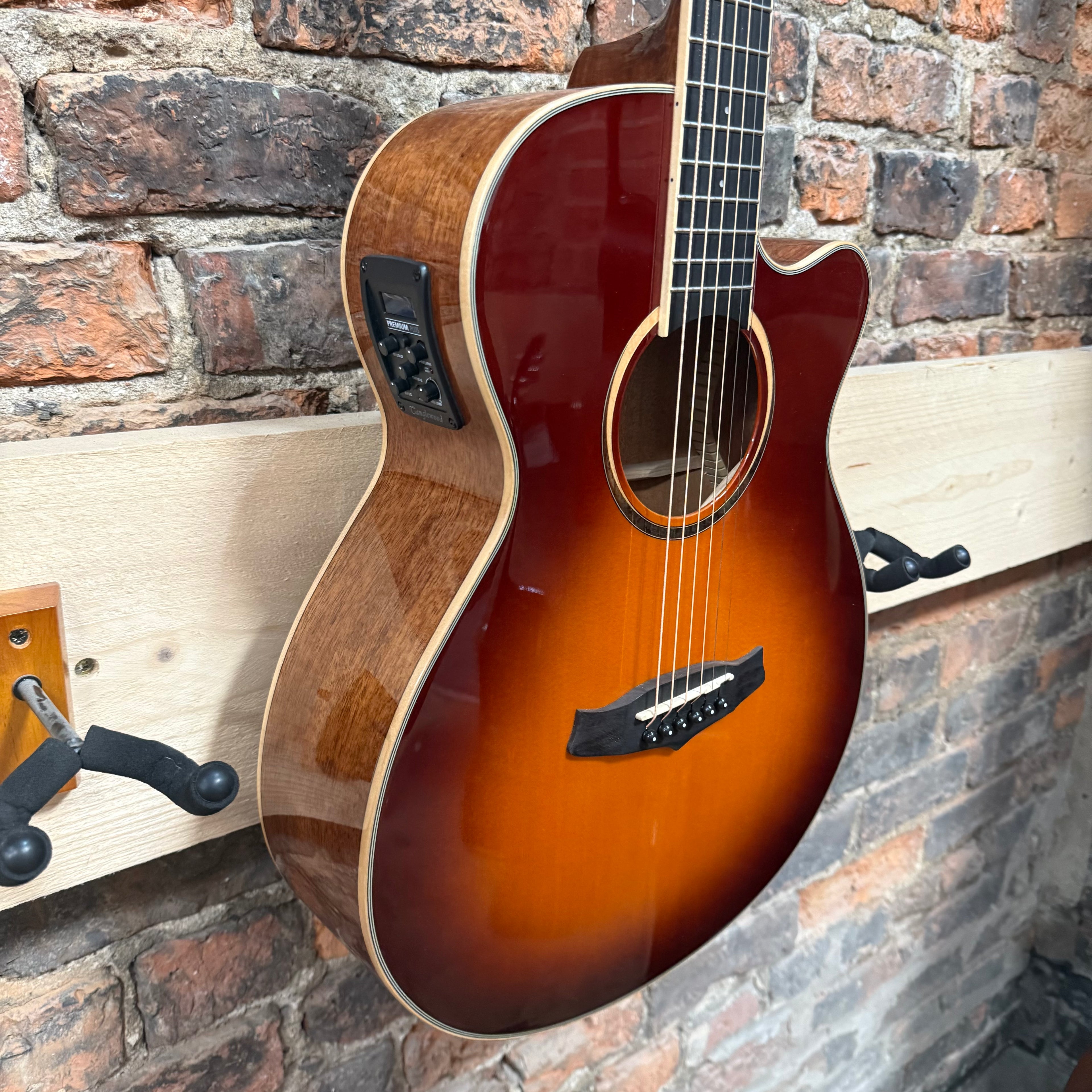 Tanglewood TW4 CE SB