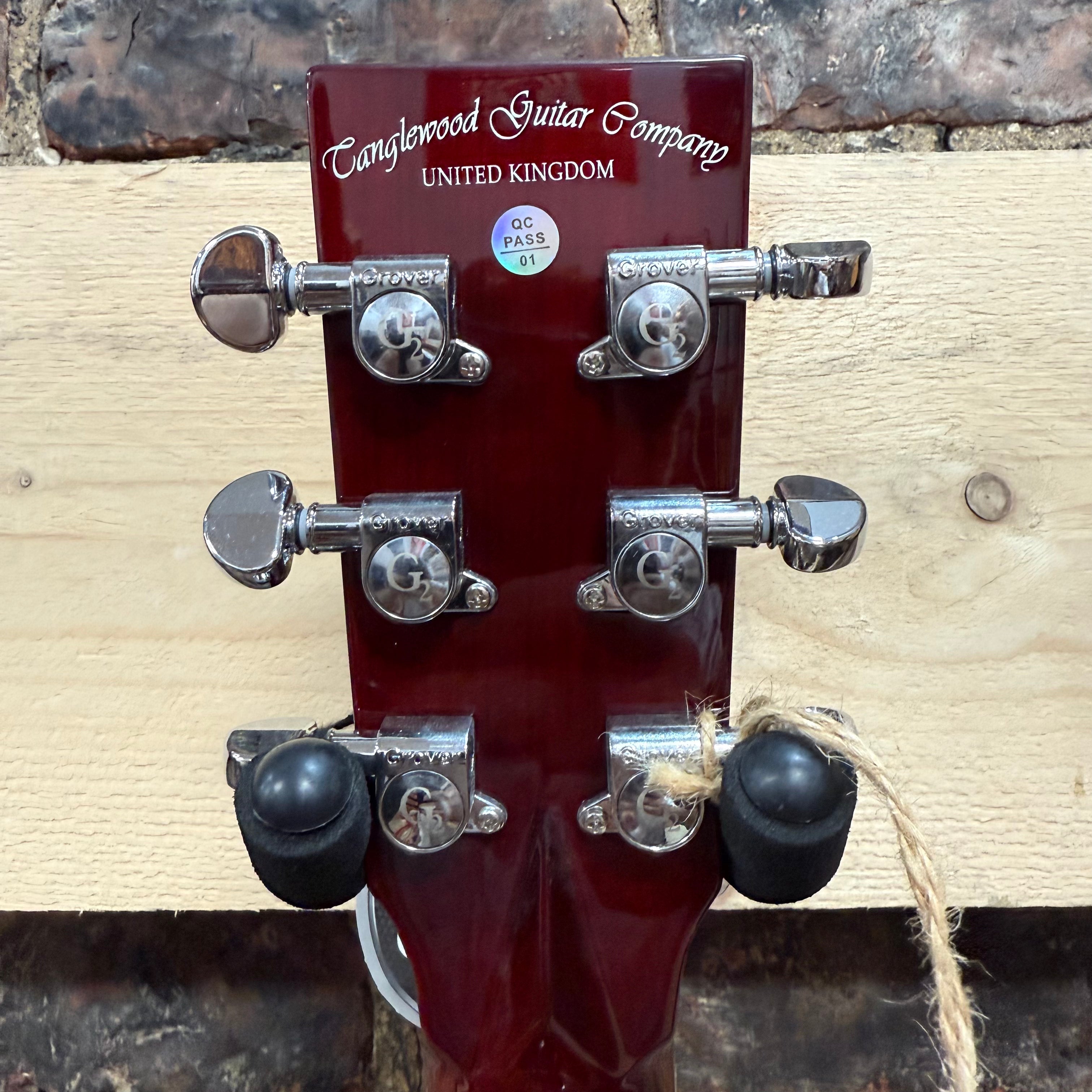 Tanglewood TW4 CE BLB