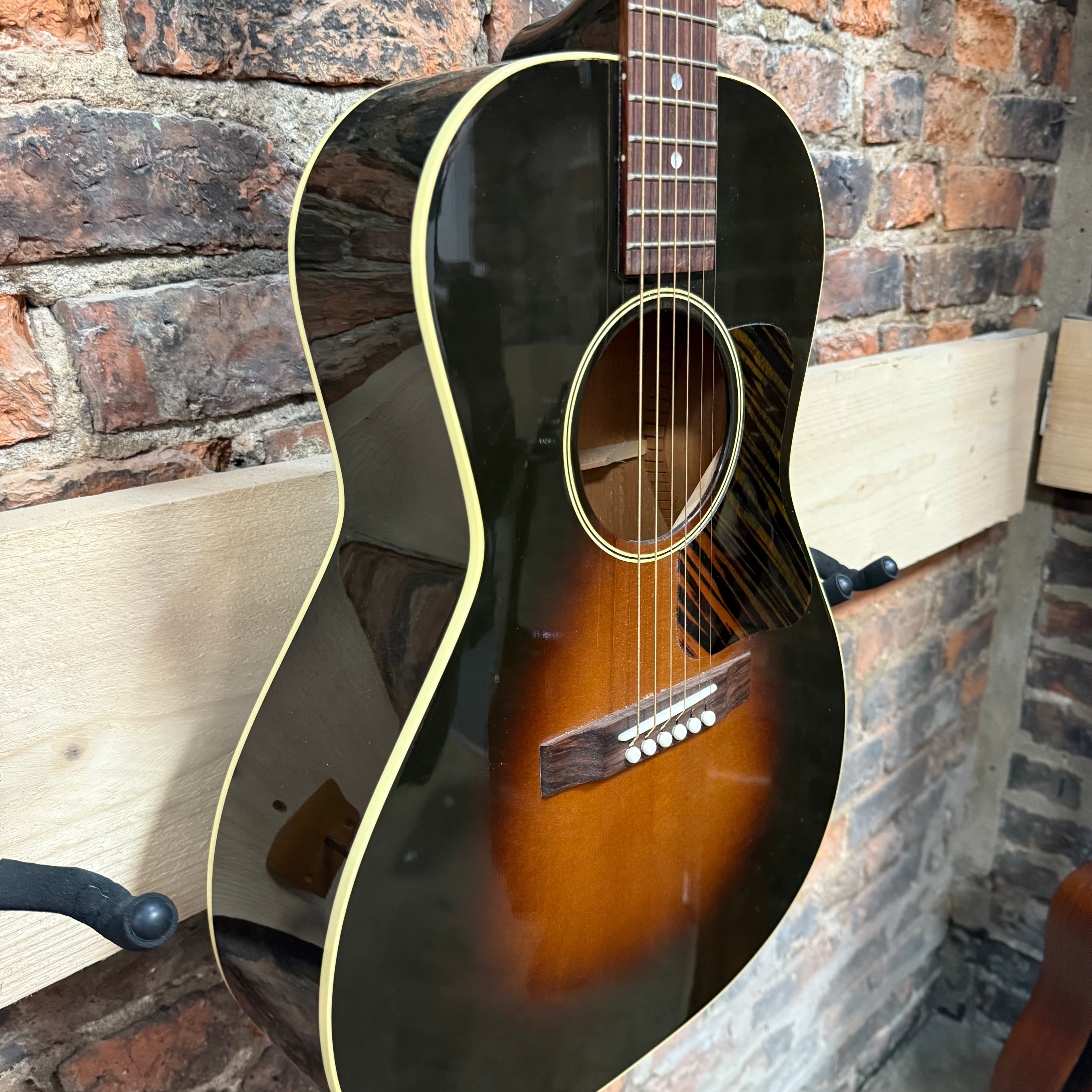 Gibson L00 Pre-Loved