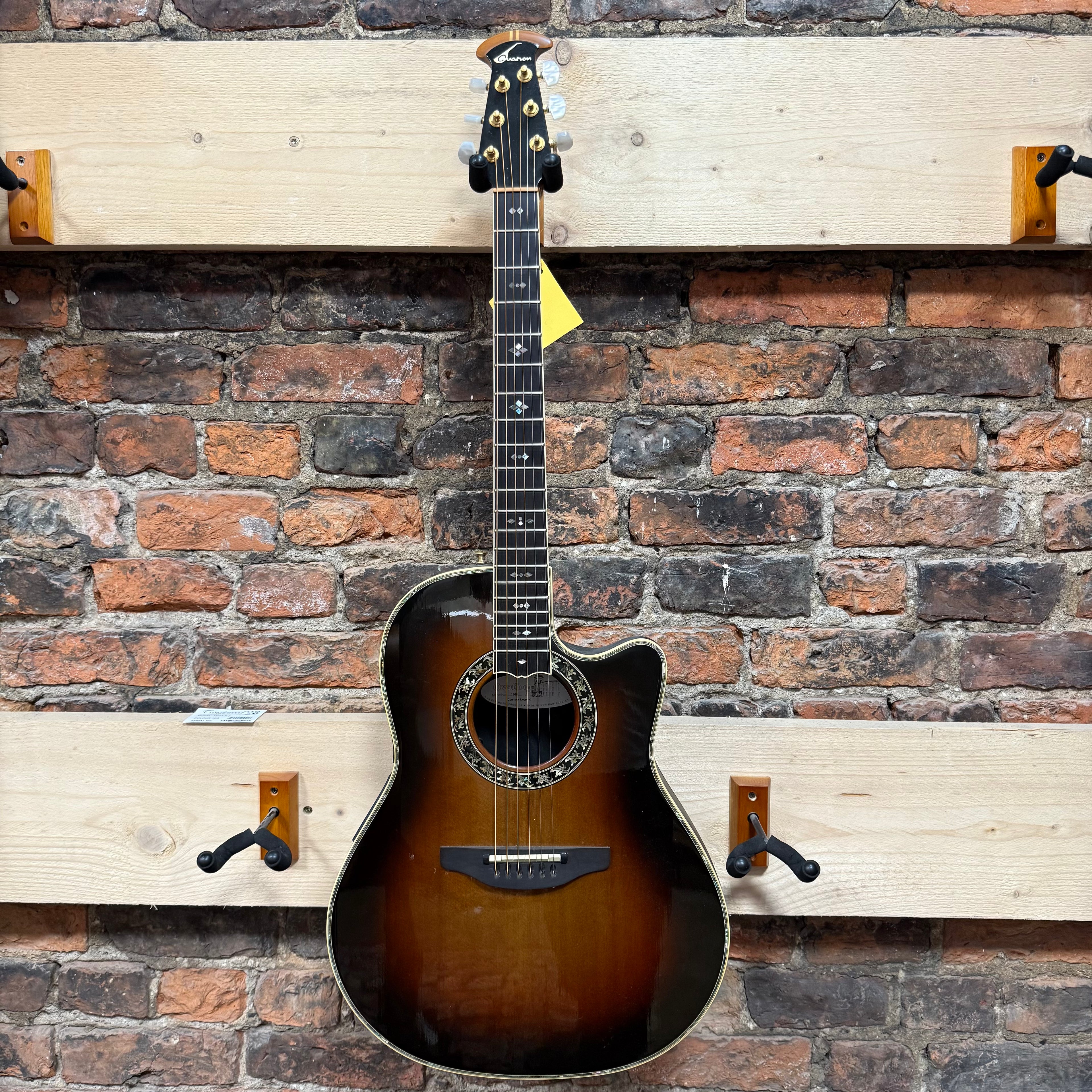 Ovation Custom Legend 1869 Pre-Loved