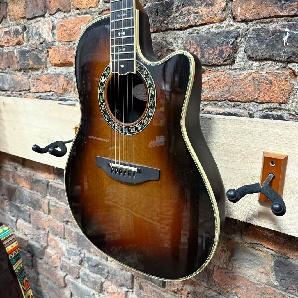 Ovation Custom Legend 1869 Pre-Loved