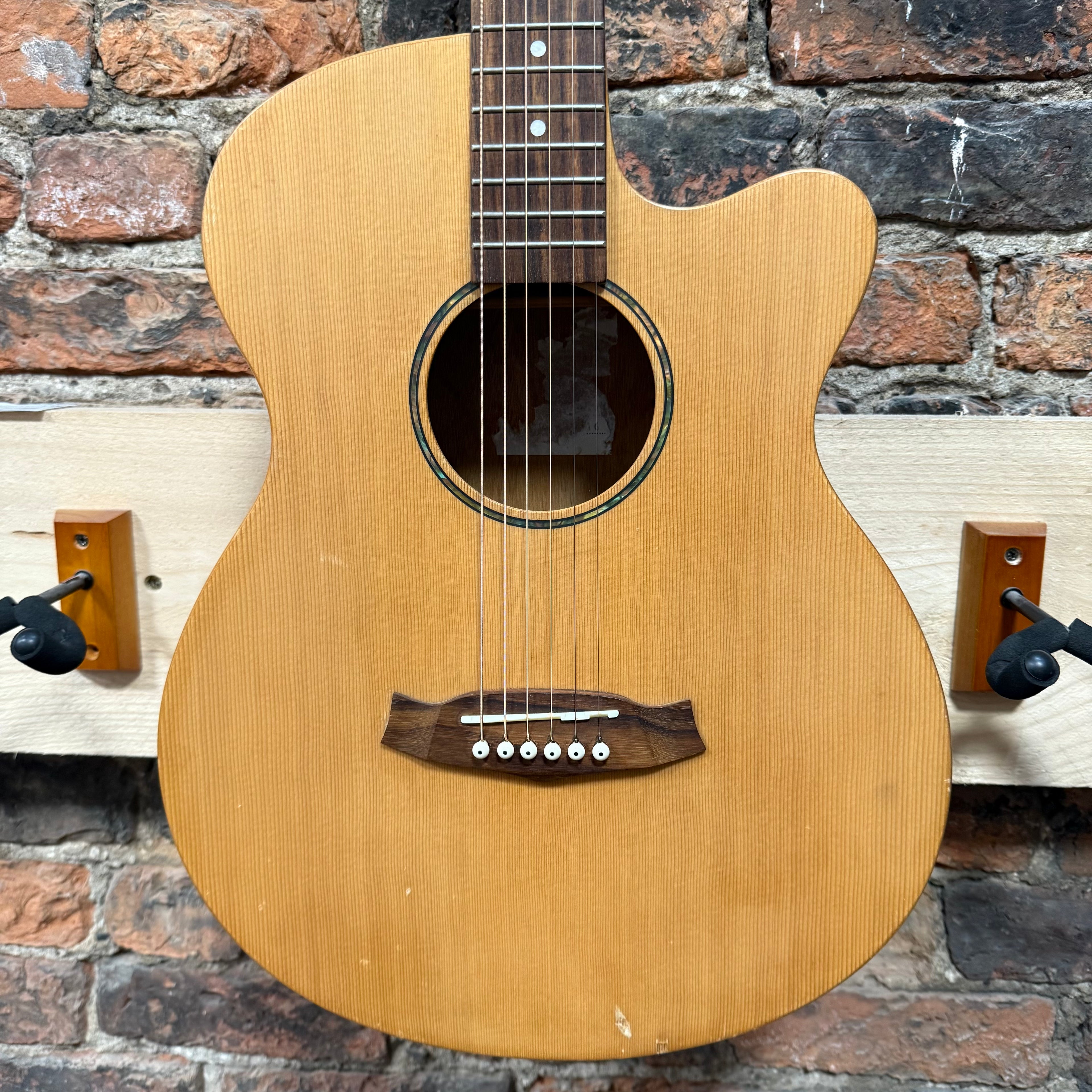 Tanglewood Pre-Loved