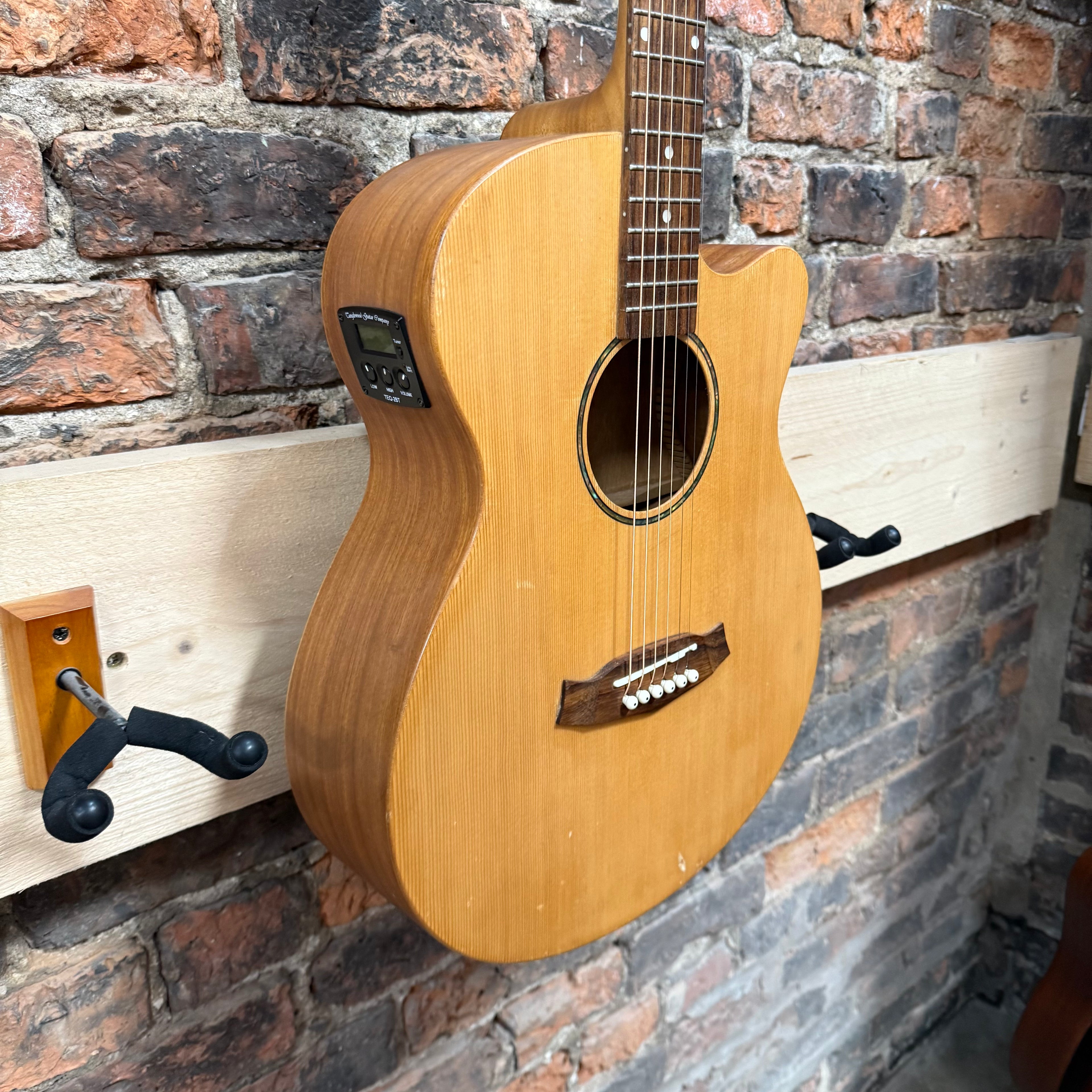 Tanglewood Pre-Loved
