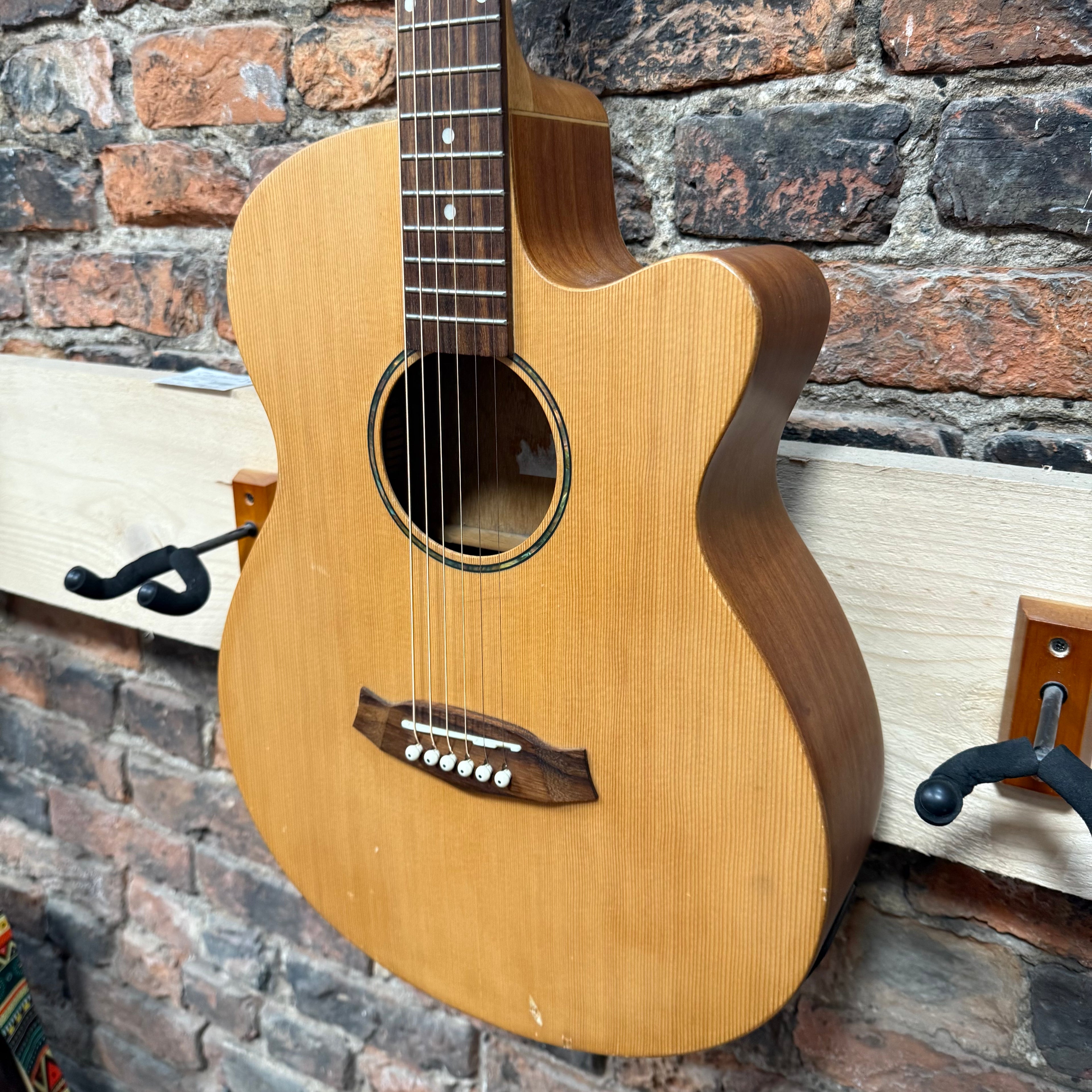 Tanglewood Pre-Loved